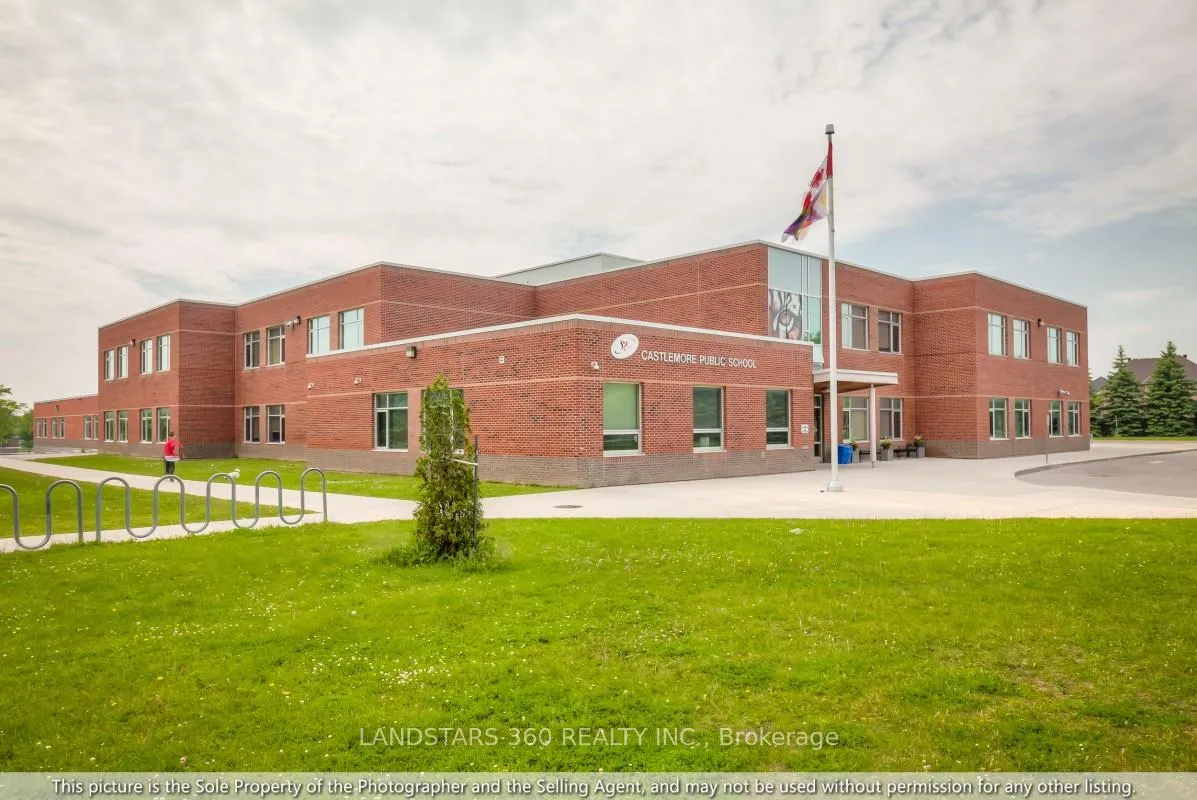 Photo 40 of 343 Castlemore Avenue, Markham, Berczy — HOMEH