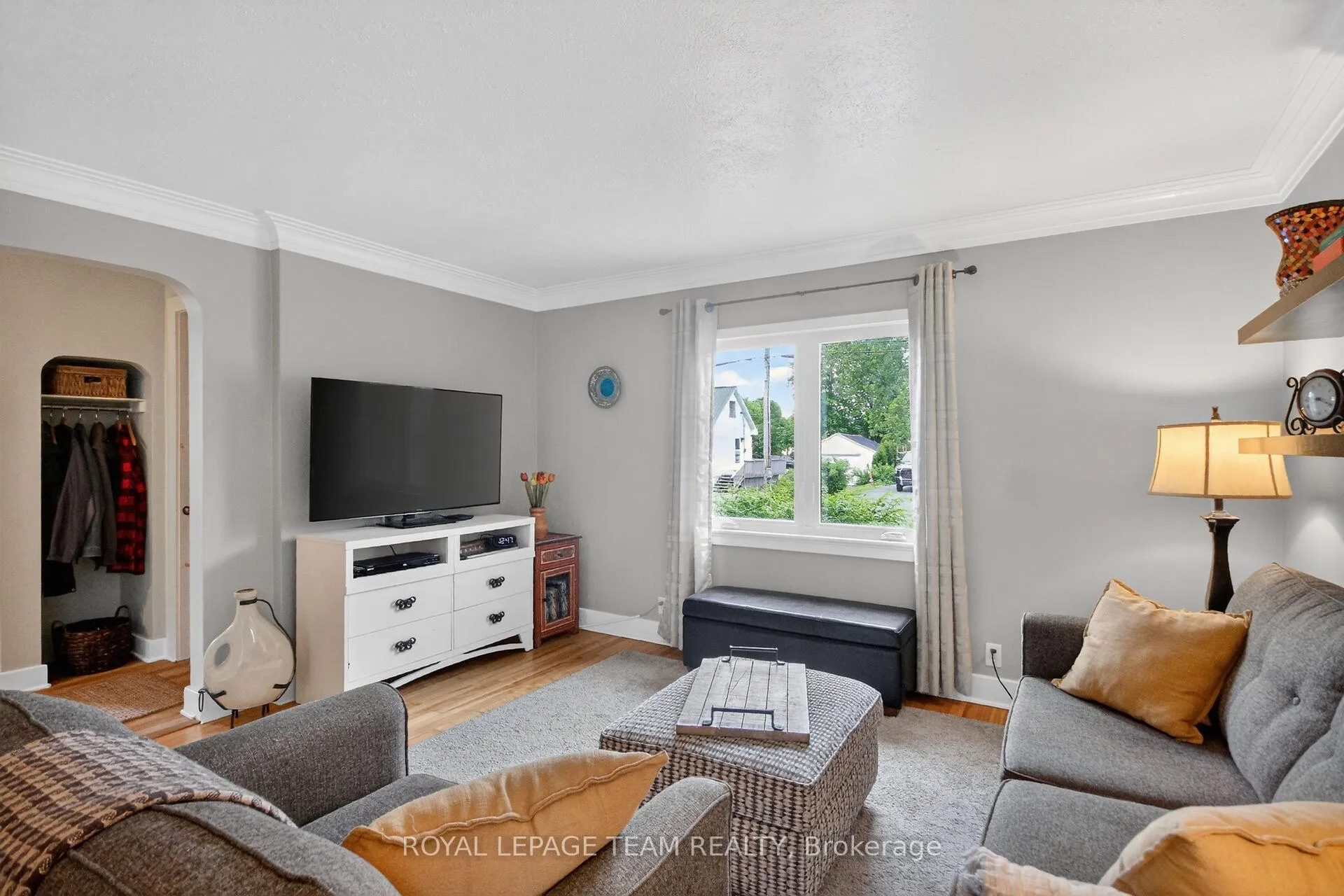 Photo 7 of 94 Strachan Street, Ottawa, Richmond — HOMEH