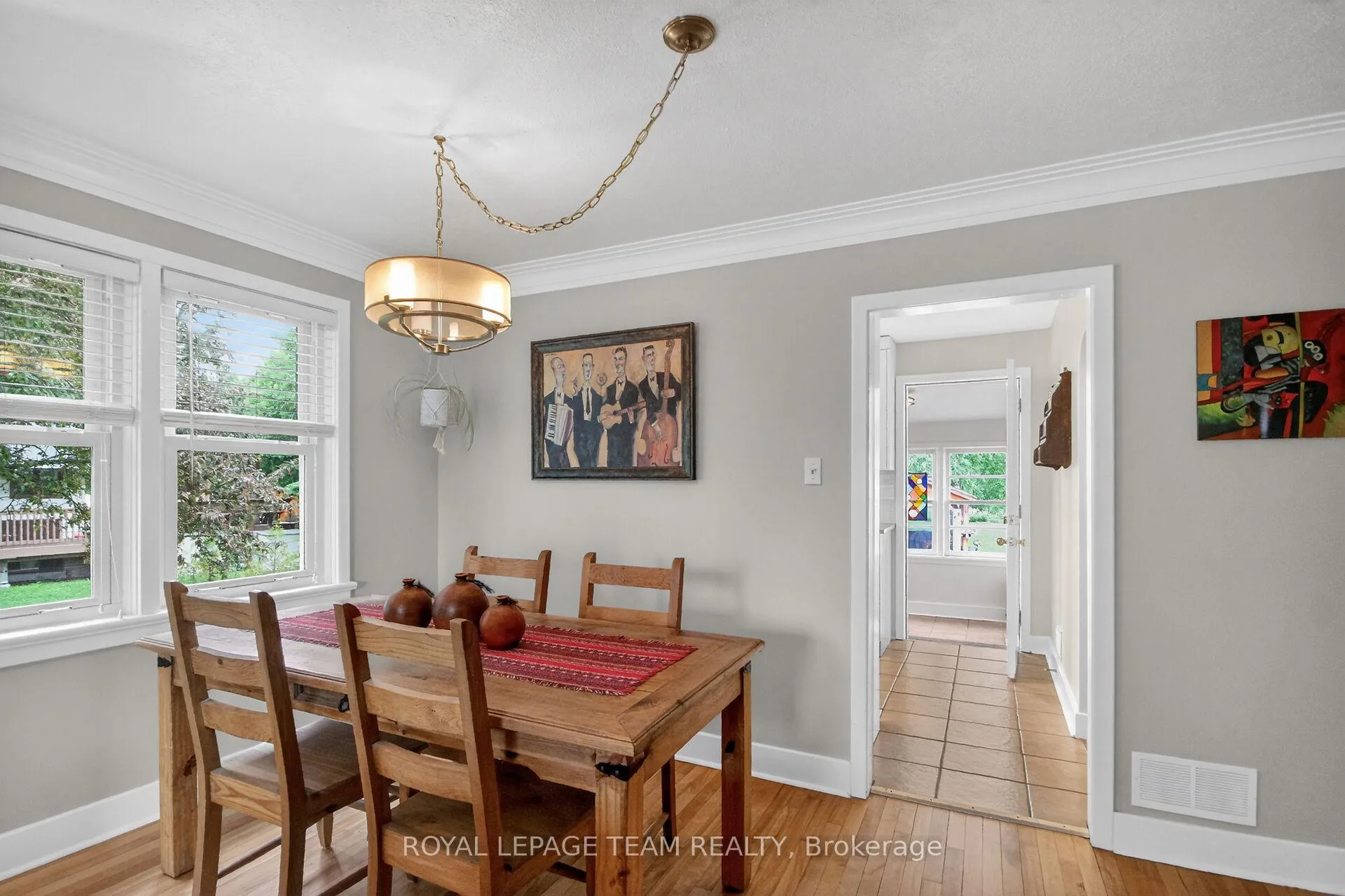 Photo 8 of 94 Strachan Street, Ottawa, Richmond — HOMEH