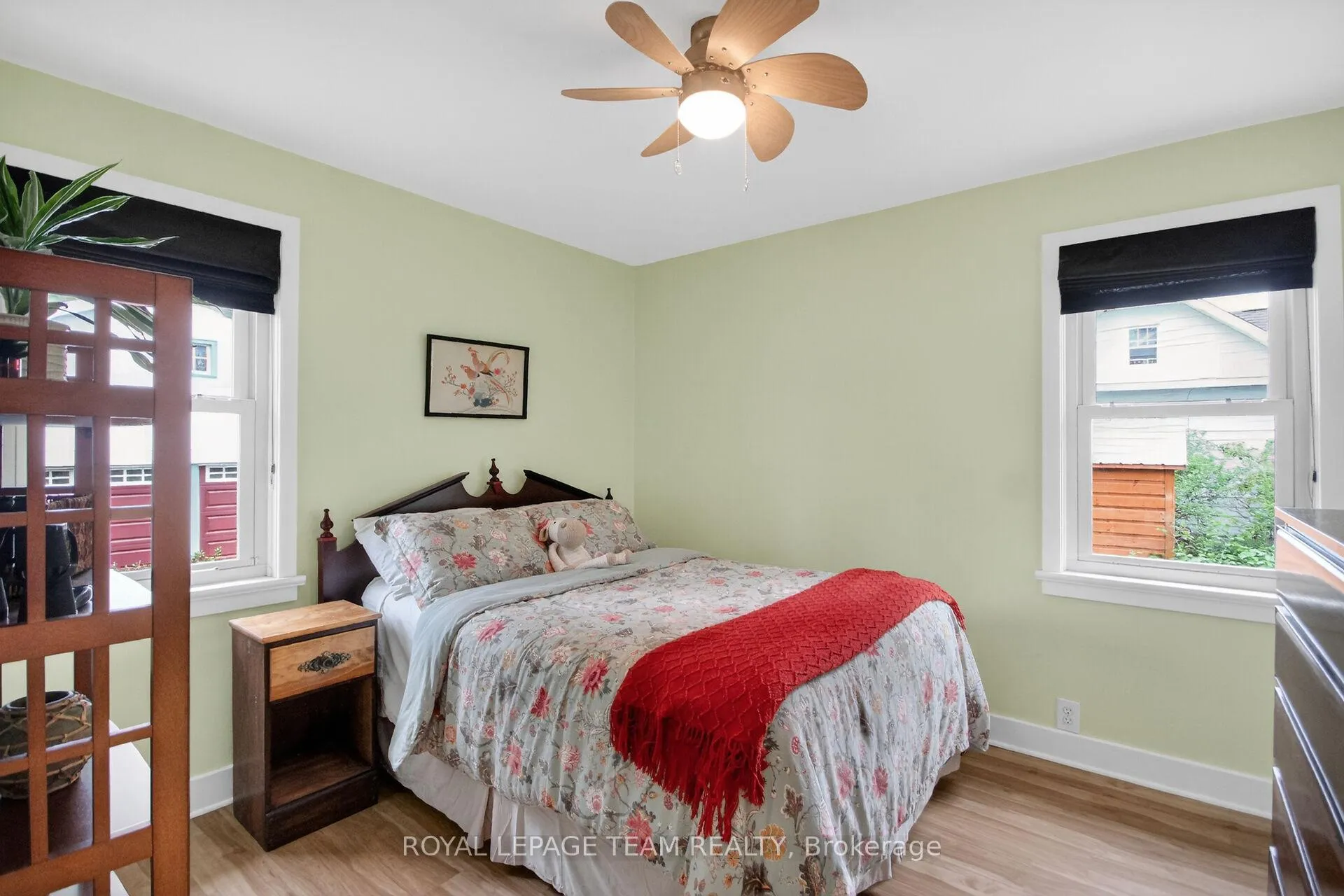 Photo 17 of 94 Strachan Street, Ottawa, Richmond — HOMEH