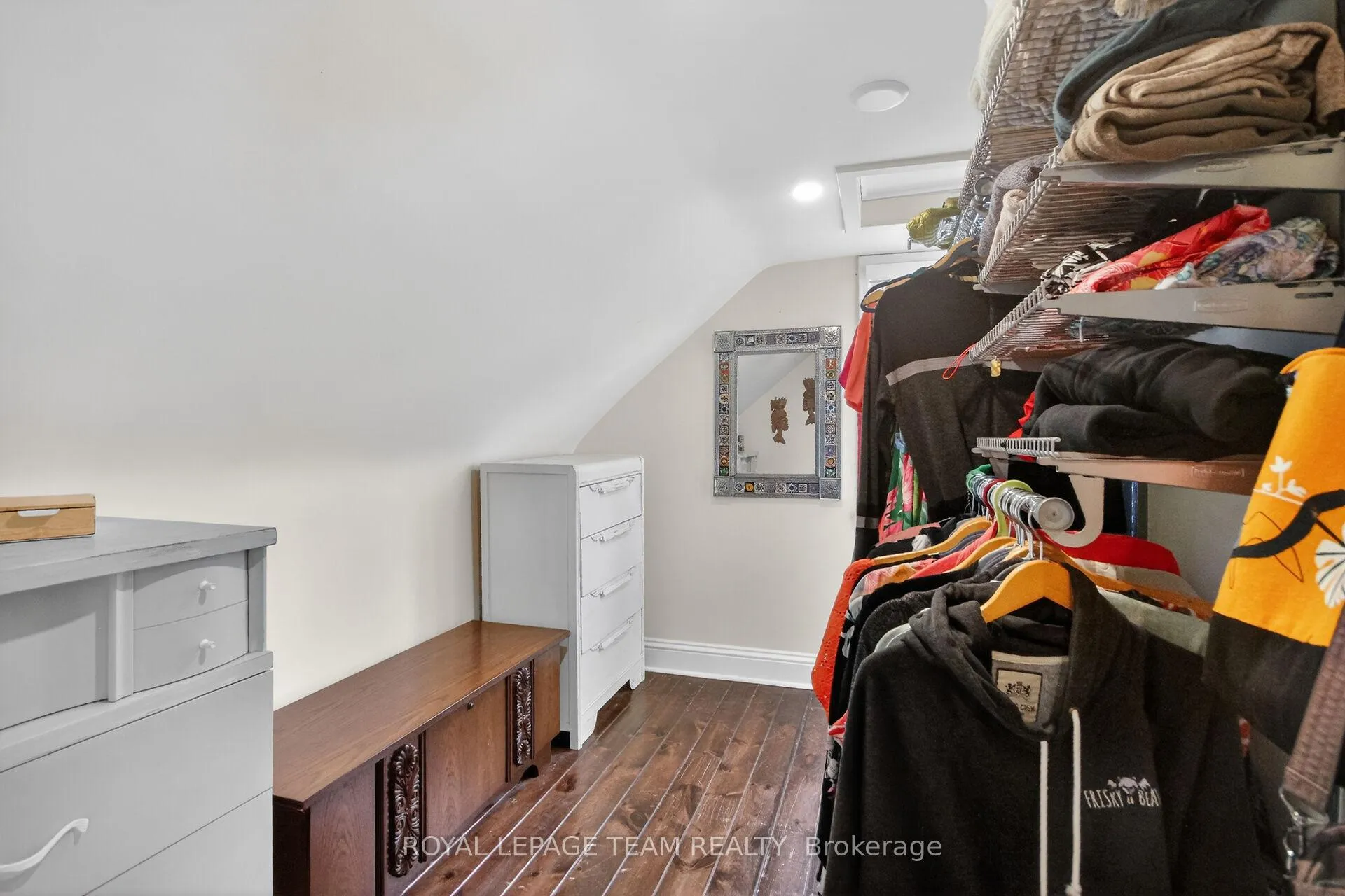 Photo 26 of 94 Strachan Street, Ottawa, Richmond — HOMEH
