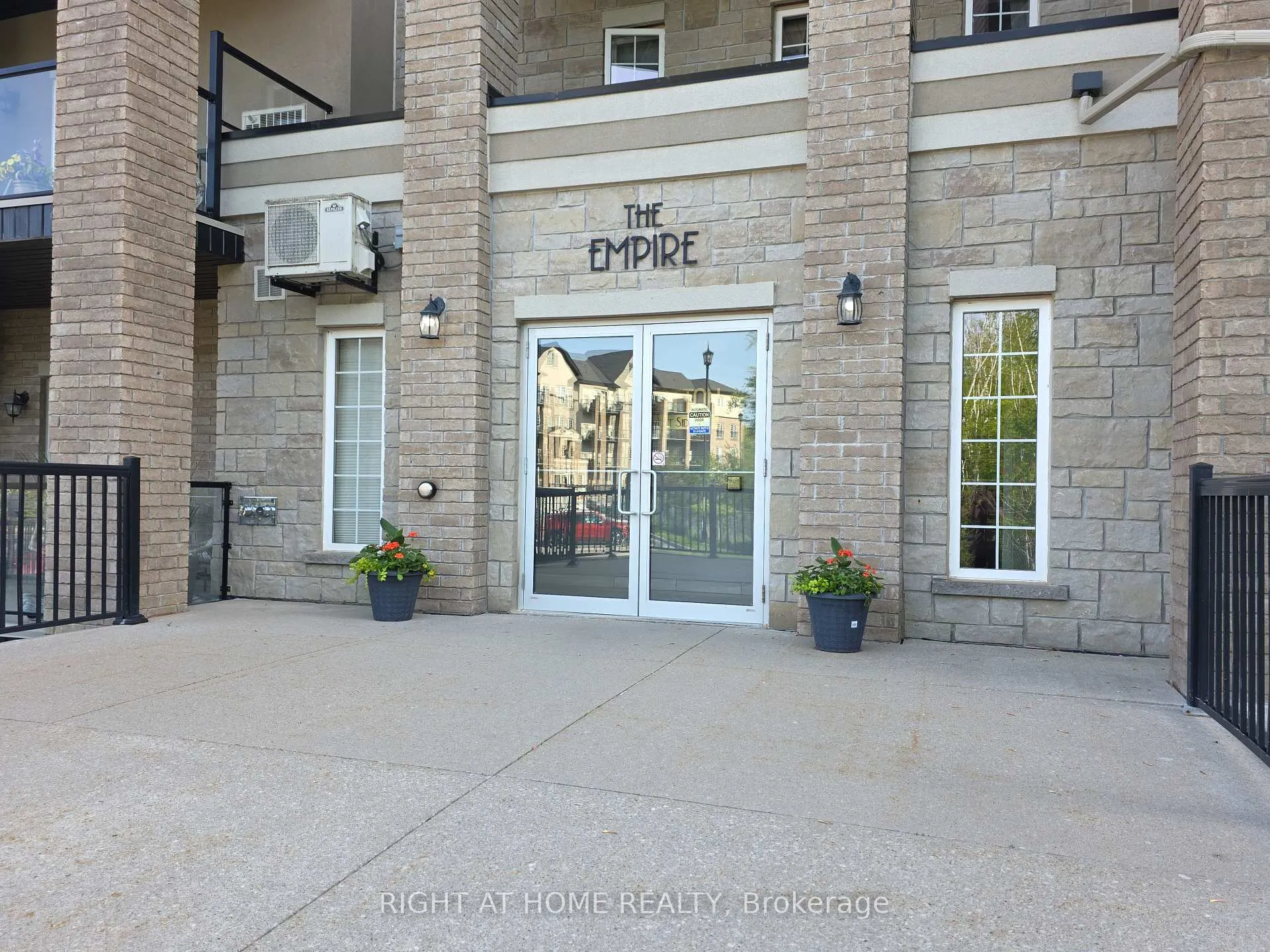 Photo 1 of Unit 305, 44 Ferndale Drive S, Barrie, Ardagh — HOMEH