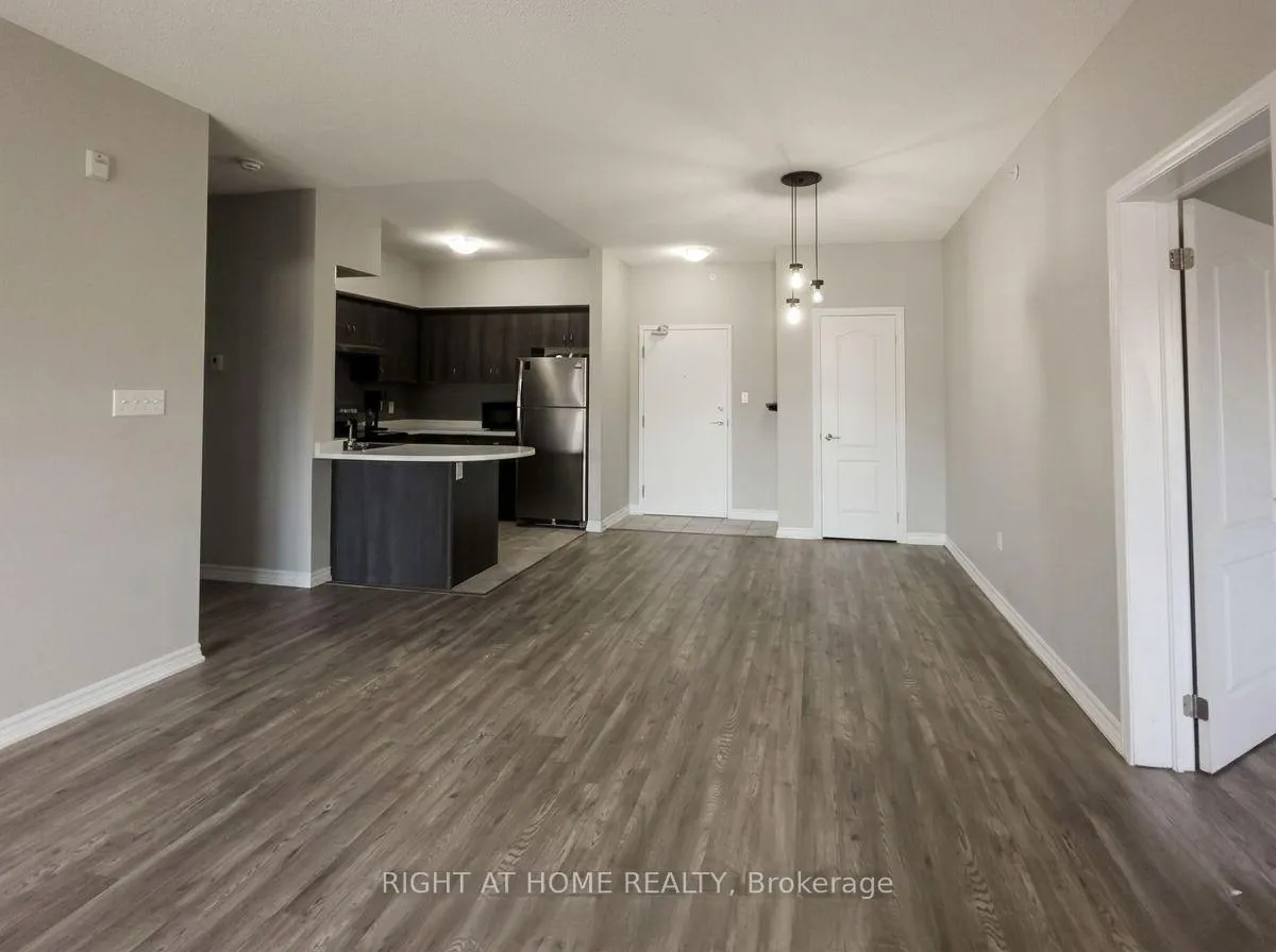 Photo 9 of Unit 305, 44 Ferndale Drive S, Barrie, Ardagh — HOMEH