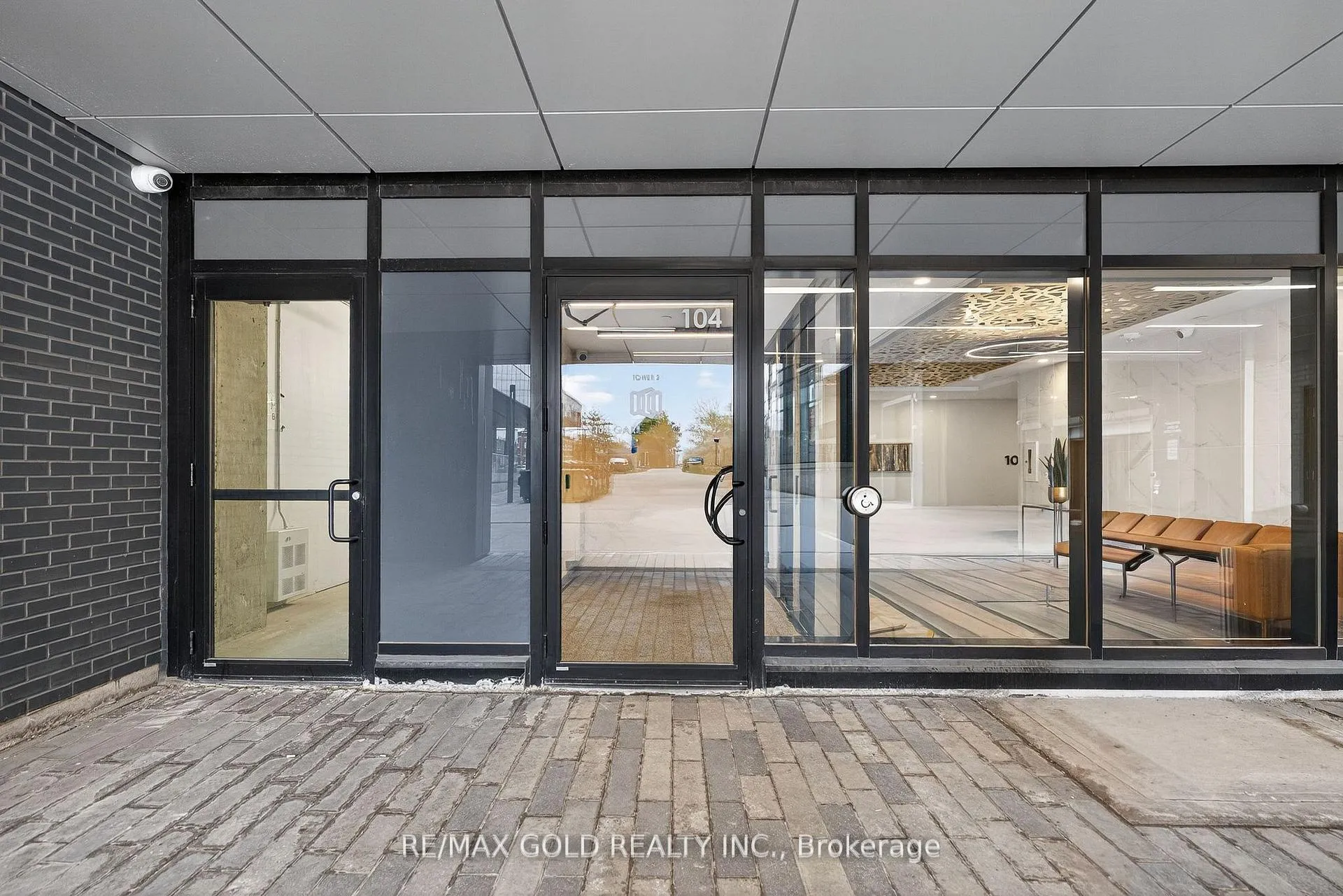 Photo 9 of Unit 1010, 104 Garment Street, Kitchener, Cherry Hill — HOMEH