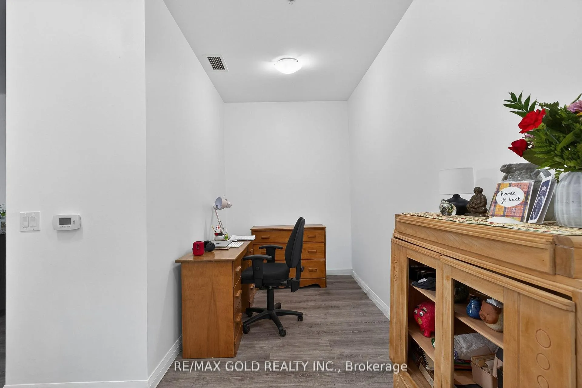 Photo 20 of Unit 1010, 104 Garment Street, Kitchener, Cherry Hill — HOMEH