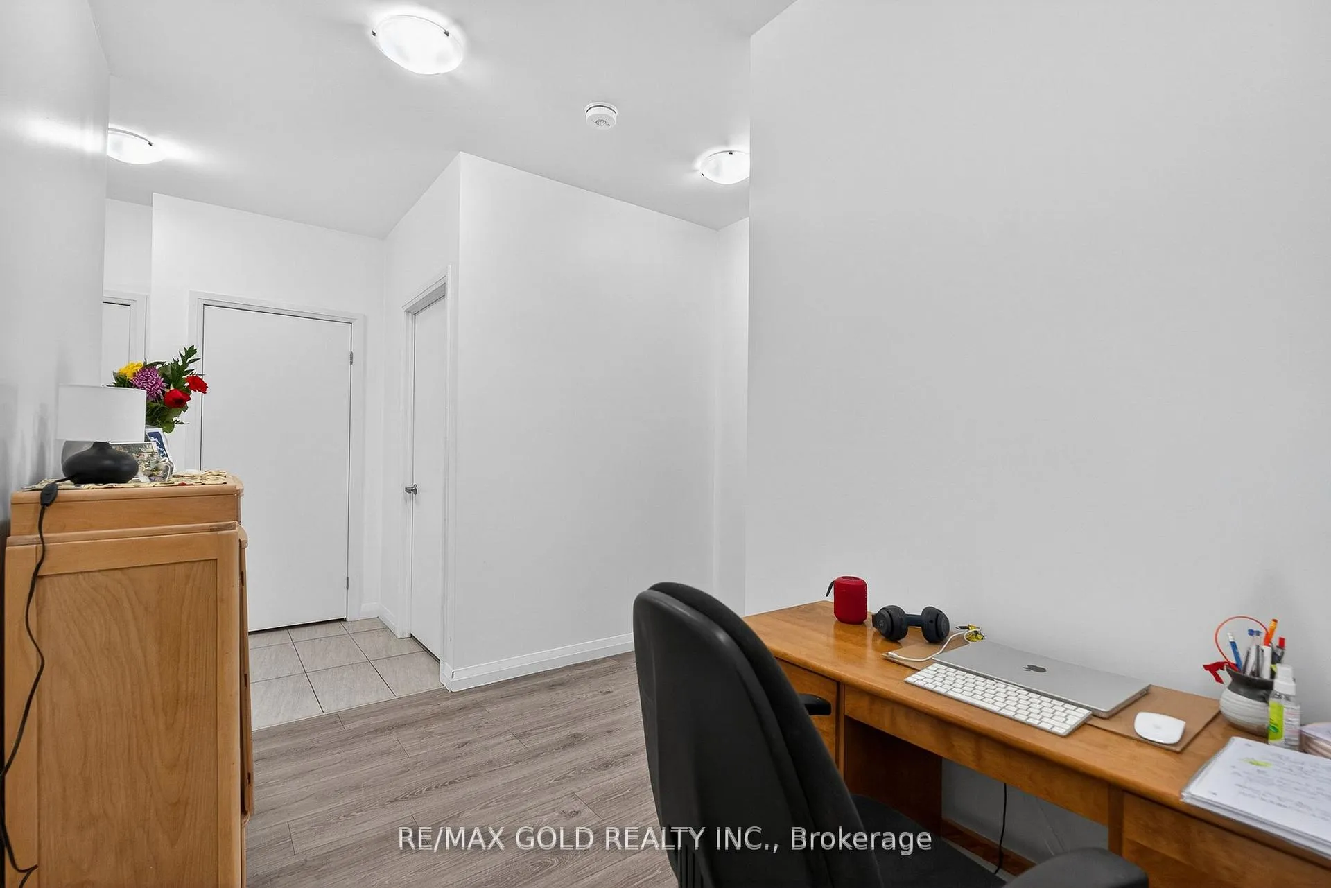 Photo 21 of Unit 1010, 104 Garment Street, Kitchener, Cherry Hill — HOMEH