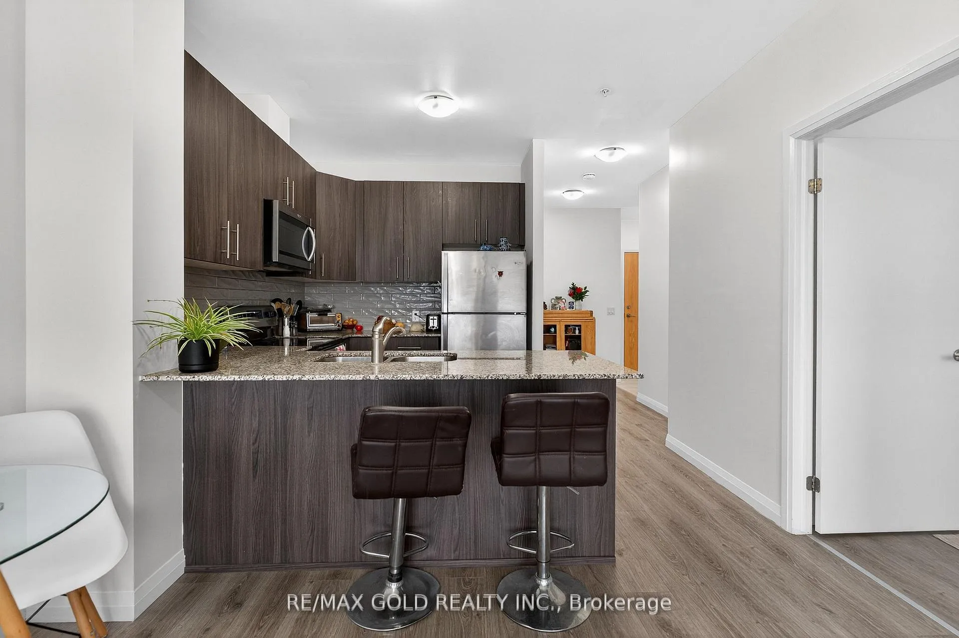 Photo 25 of Unit 1010, 104 Garment Street, Kitchener, Cherry Hill — HOMEH