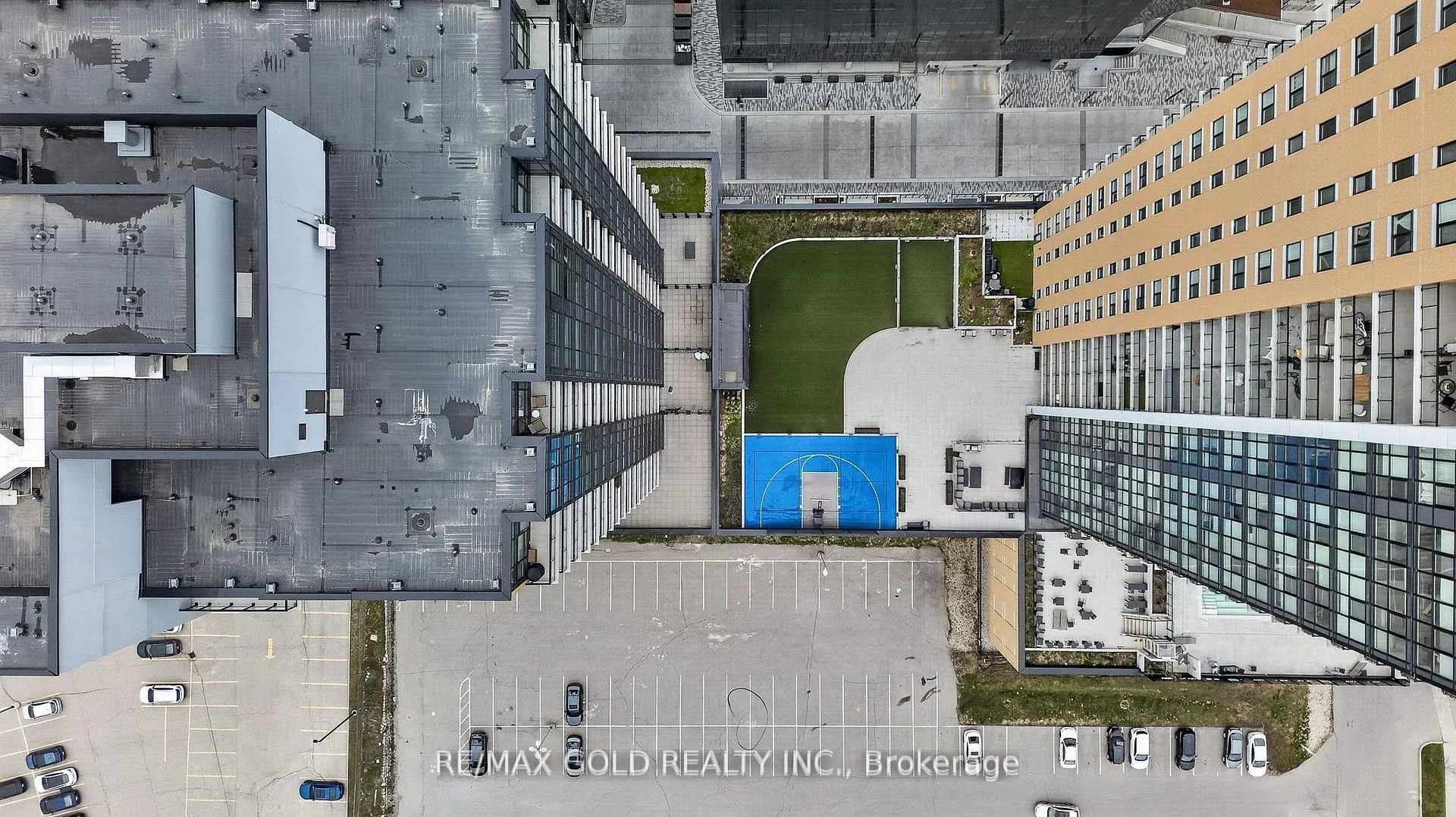 Photo 39 of Unit 1010, 104 Garment Street, Kitchener, Cherry Hill — HOMEH
