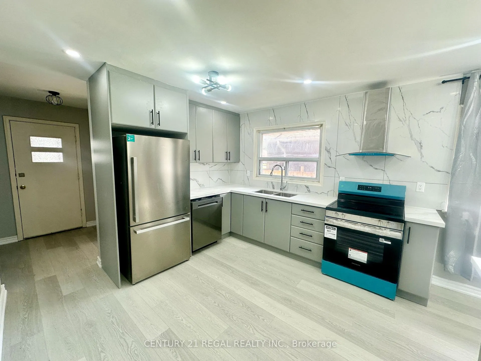 Photo 3 of Unit Main, 14 Reddins Road, Scarborough, Wexford-Maryvale — HOMEH