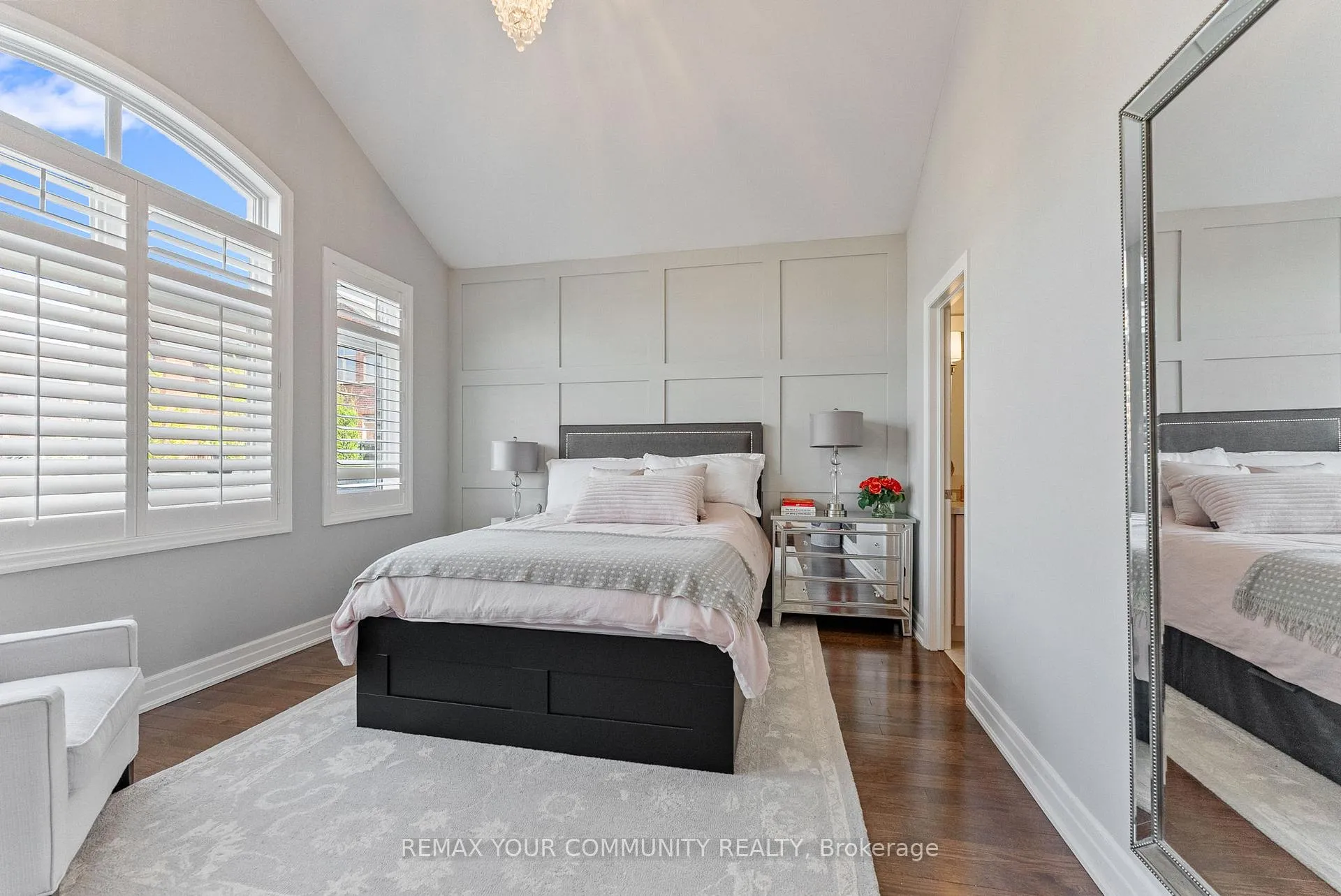 Photo 26 of 95 Alex Campbell Crescent, King, King City — HOMEH