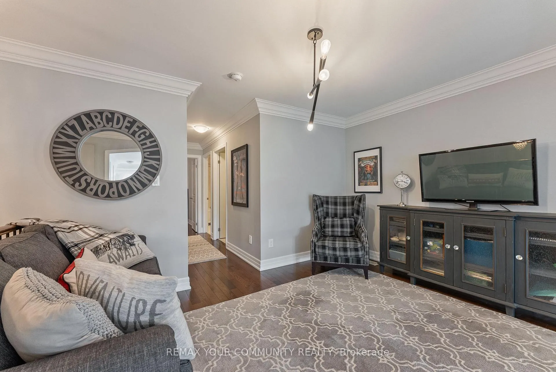 Photo 33 of 95 Alex Campbell Crescent, King, King City — HOMEH