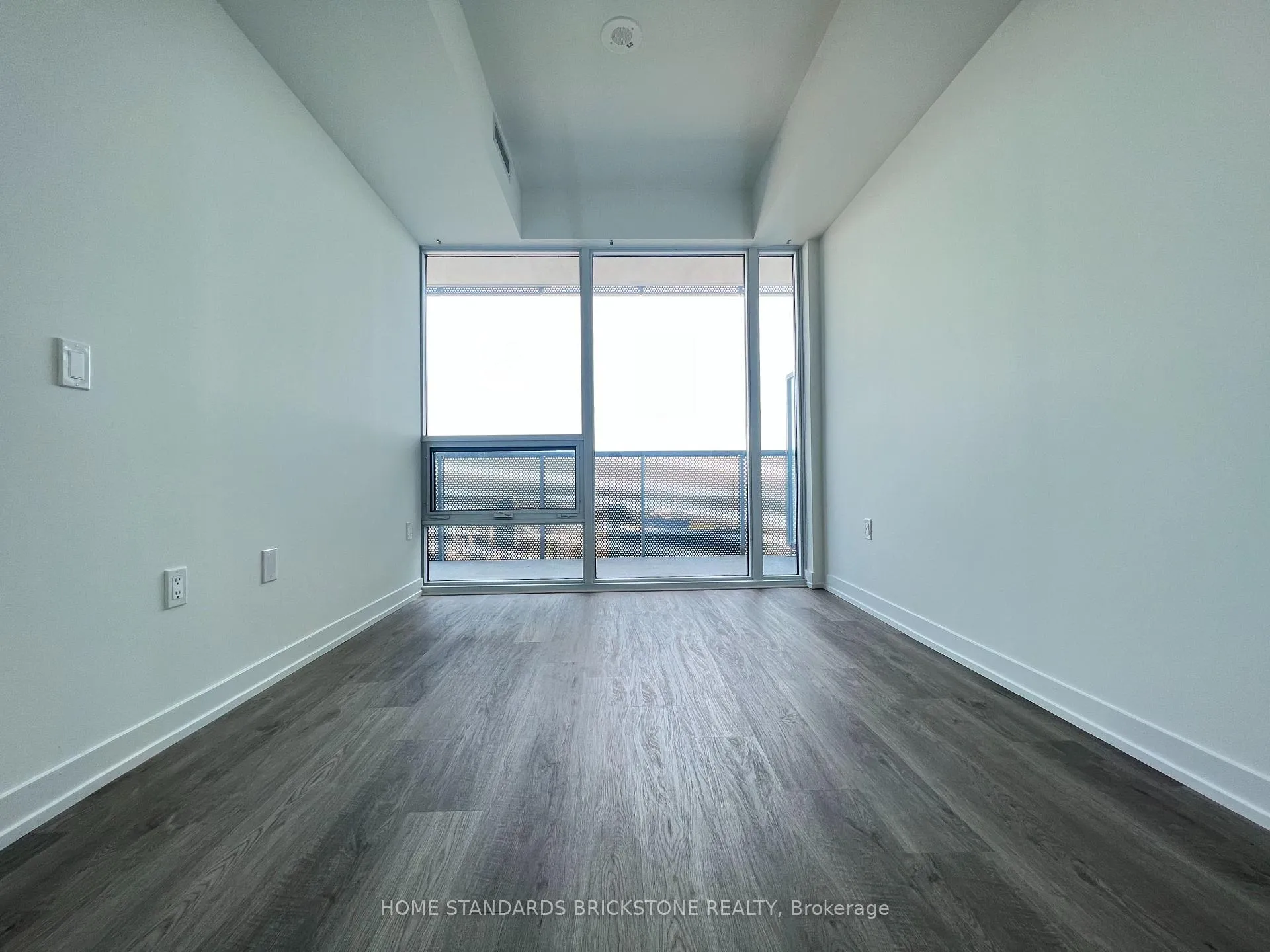 Photo 7 of Unit 6307, 55 Cooper Street, Toronto, Waterfront Communities — HOMEH