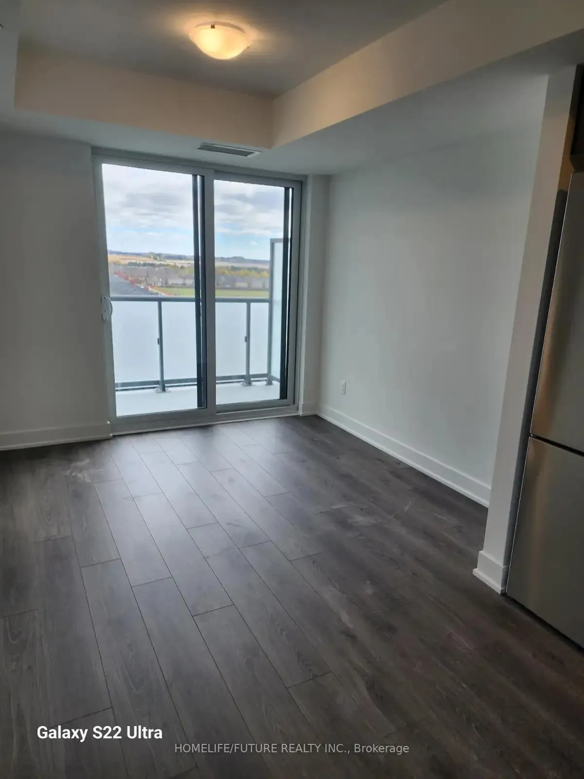 Photo 3 of Unit 820, 2545 Simcoe Street N, Oshawa, Windfields — HOMEH