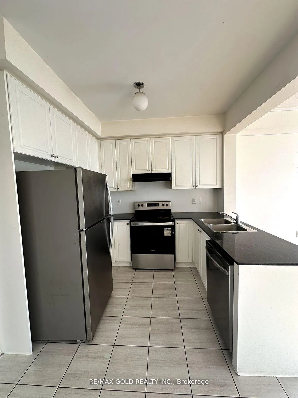 Photo 18 of 48 Agava Crescent, Brampton, Northwest Brampton — HOMEH