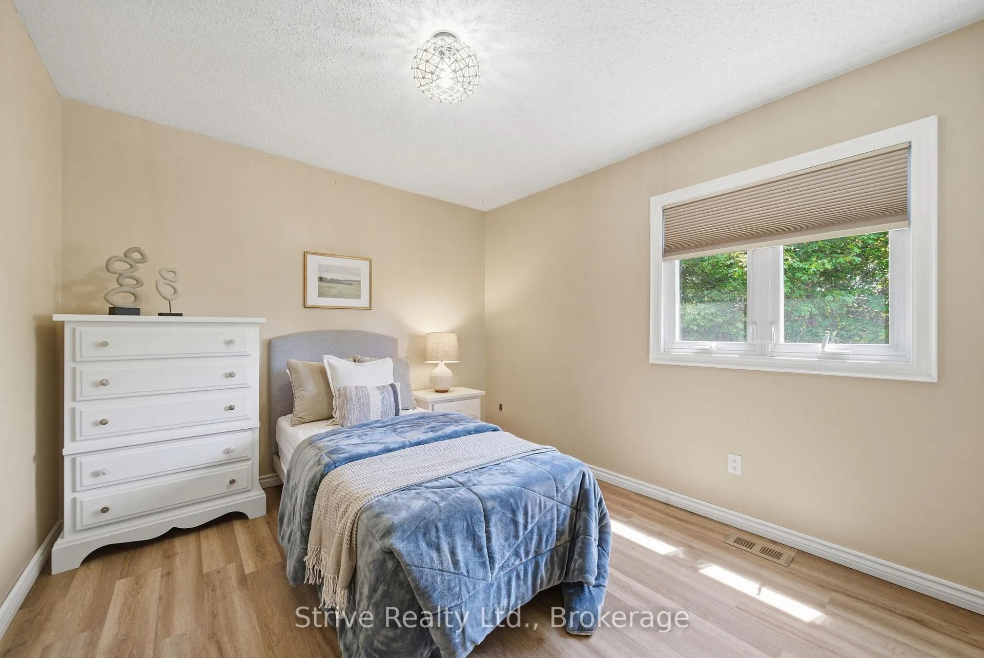 Photo 16 of 73 Ballantine Street, Cobourg — HOMEH