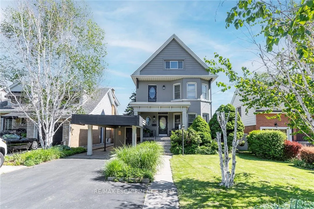 Photo 3 of 47 Mountain Park Avenue, Hamilton, Centremount — HOMEH