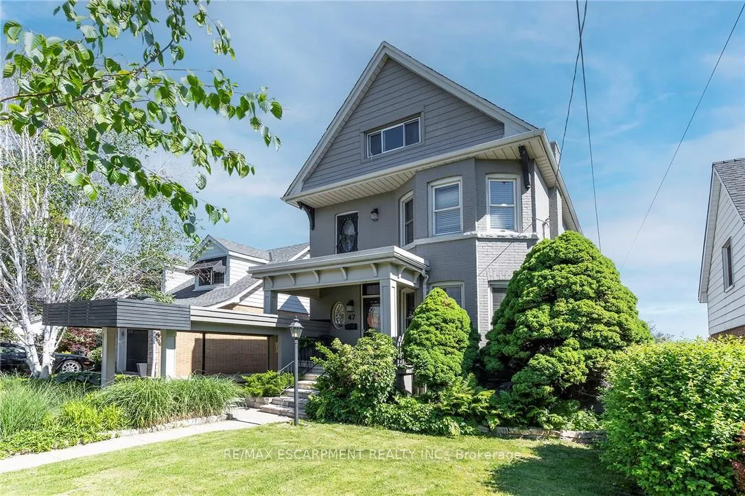 Photo 45 of 47 Mountain Park Avenue, Hamilton, Centremount — HOMEH