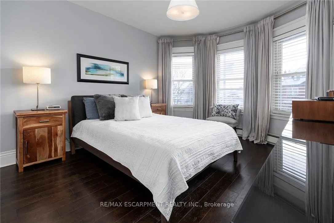 Photo 18 of 47 Mountain Park Avenue, Hamilton, Centremount — HOMEH