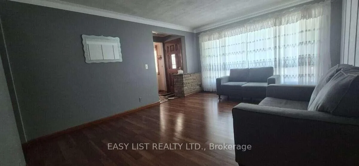 Photo 24 of 2371 Alexis Road, Windsor — HOMEH
