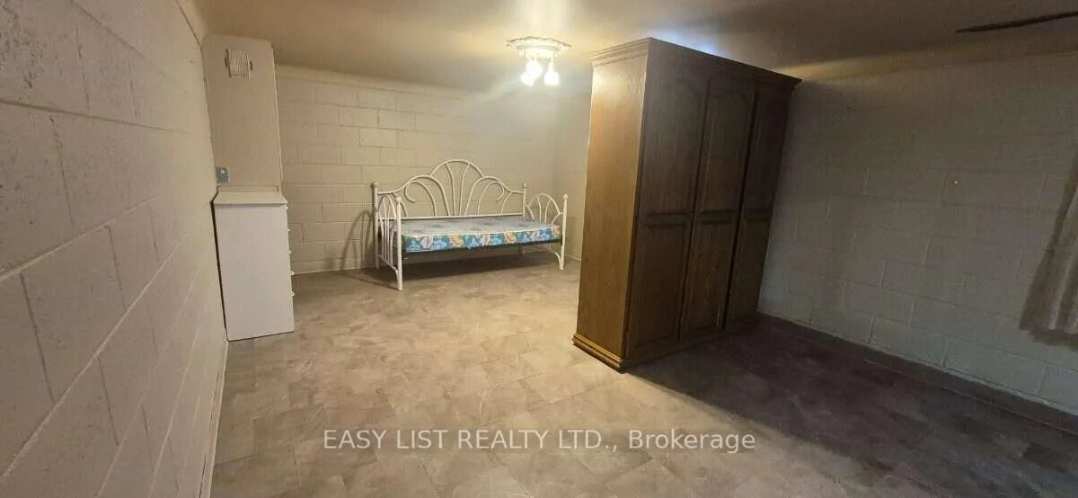 Photo 67 of 2371 Alexis Road, Windsor — HOMEH