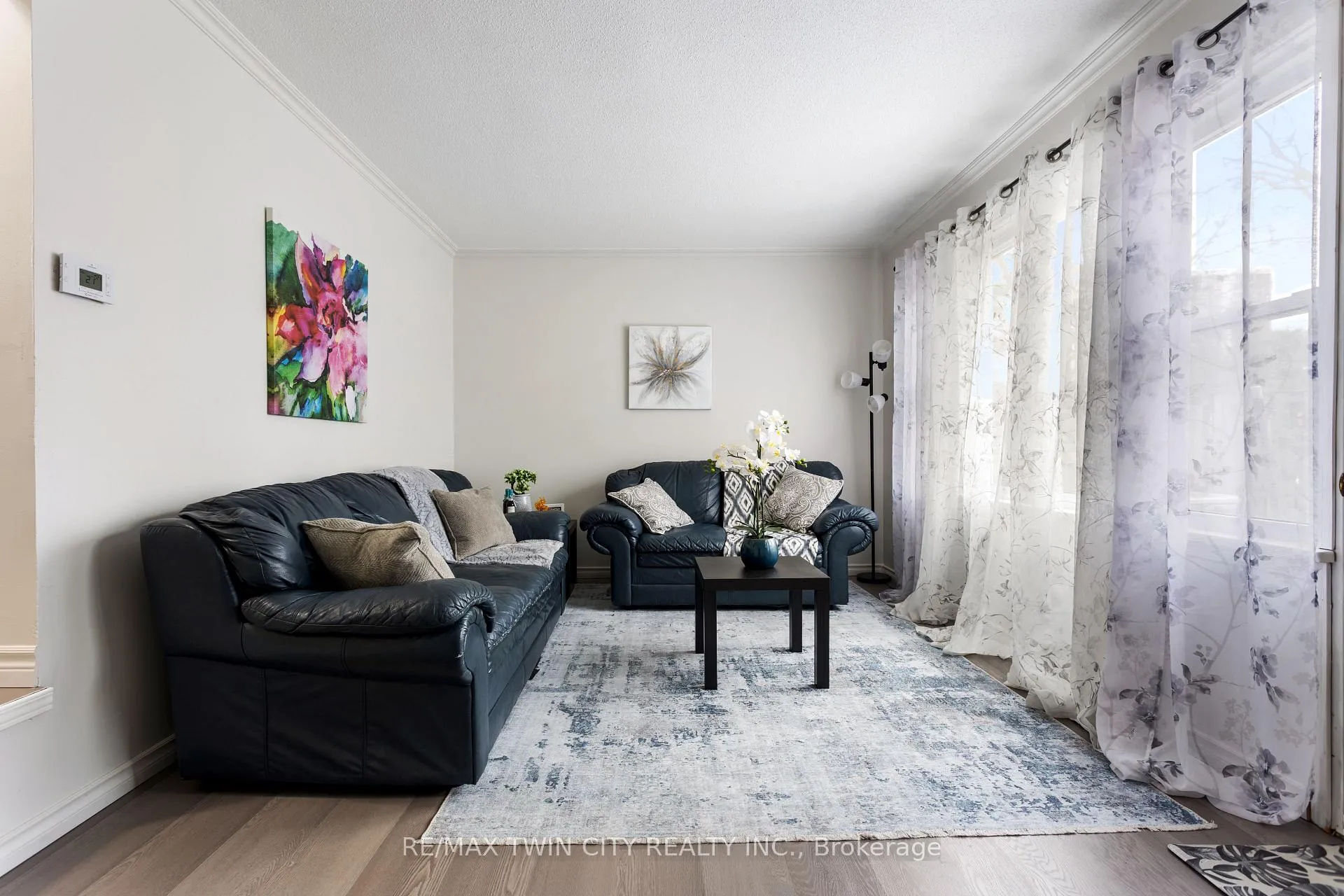Photo 3 of 7 Eden Park Drive, Brampton, Southgate — HOMEH