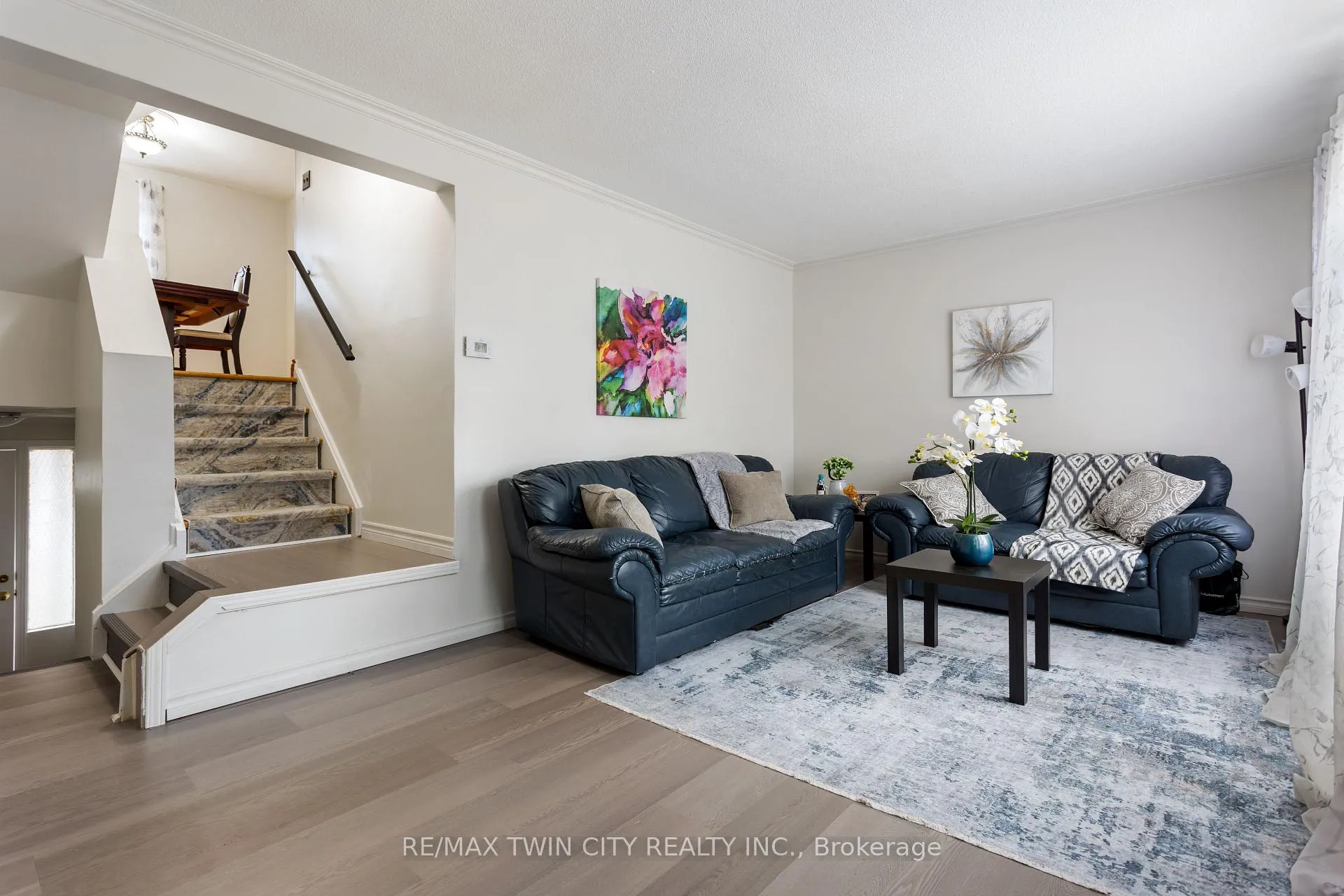 Photo 4 of 7 Eden Park Drive, Brampton, Southgate — HOMEH
