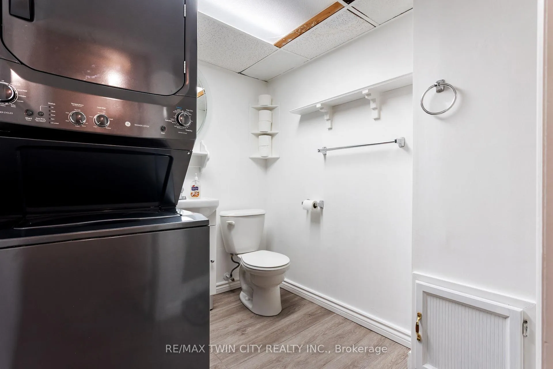 Photo 17 of 7 Eden Park Drive, Brampton, Southgate — HOMEH