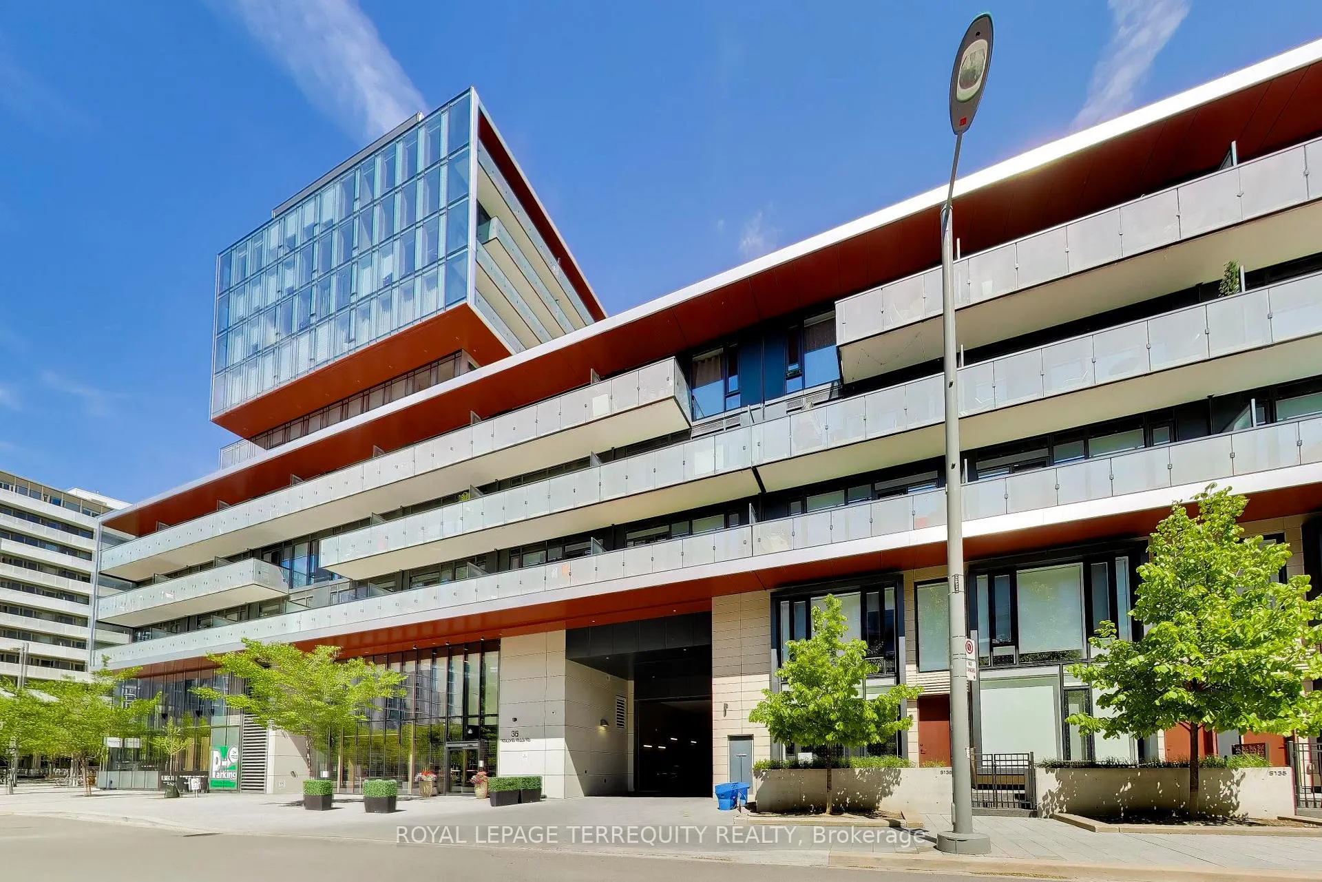 Photo 2 of Unit S132, 180 Mill Street, Toronto, Waterfront Communities — HOMEH