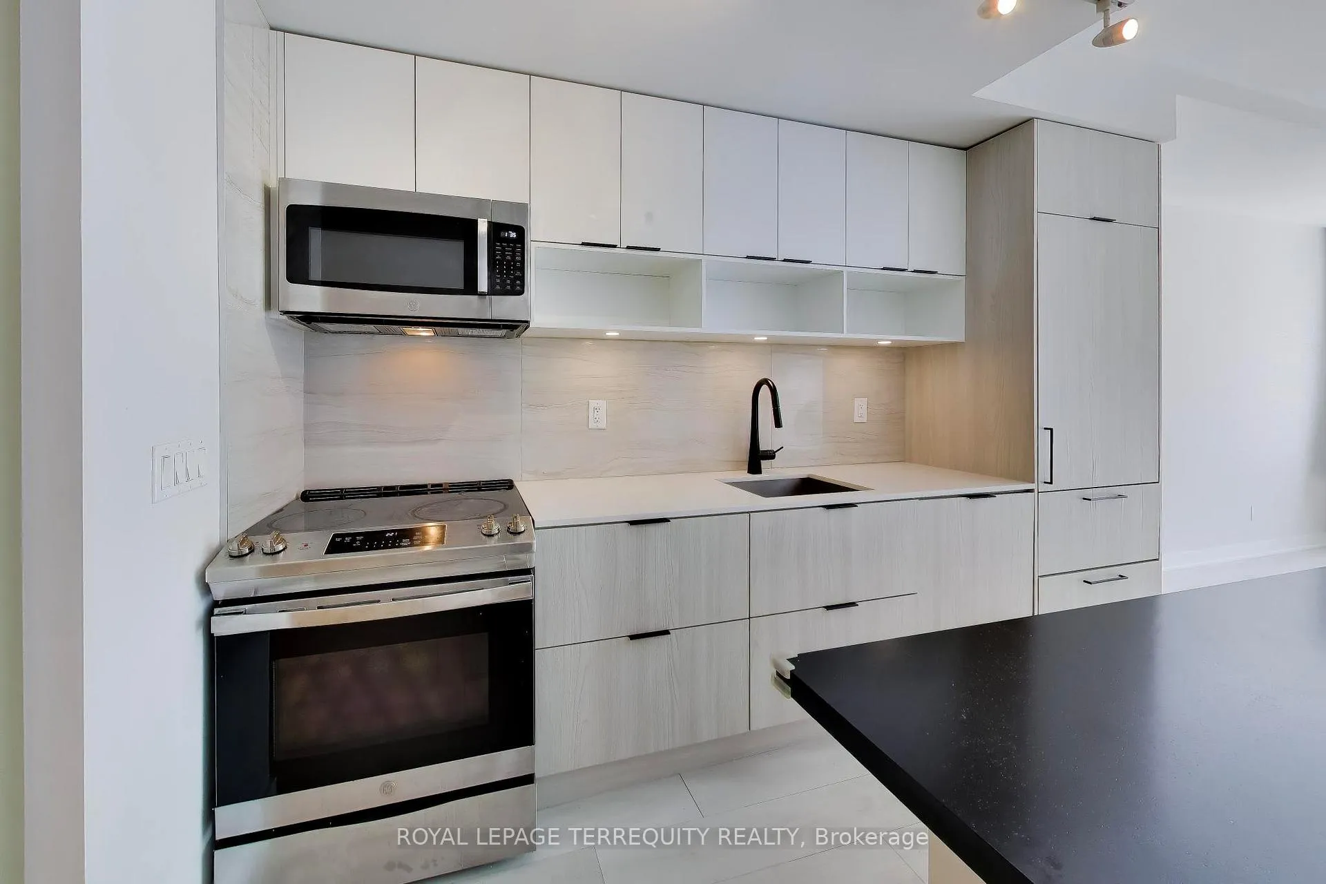Photo 12 of Unit S132, 180 Mill Street, Toronto, Waterfront Communities — HOMEH
