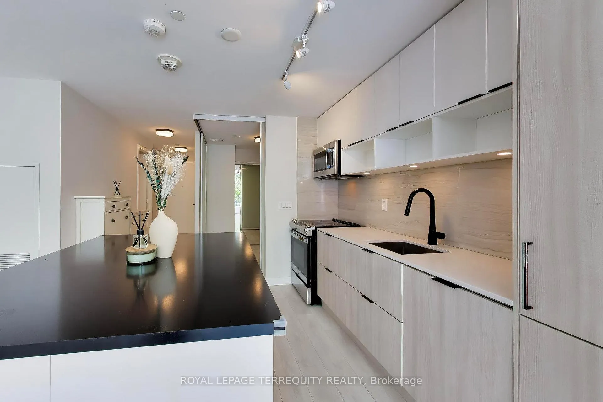 Photo 13 of Unit S132, 180 Mill Street, Toronto, Waterfront Communities — HOMEH