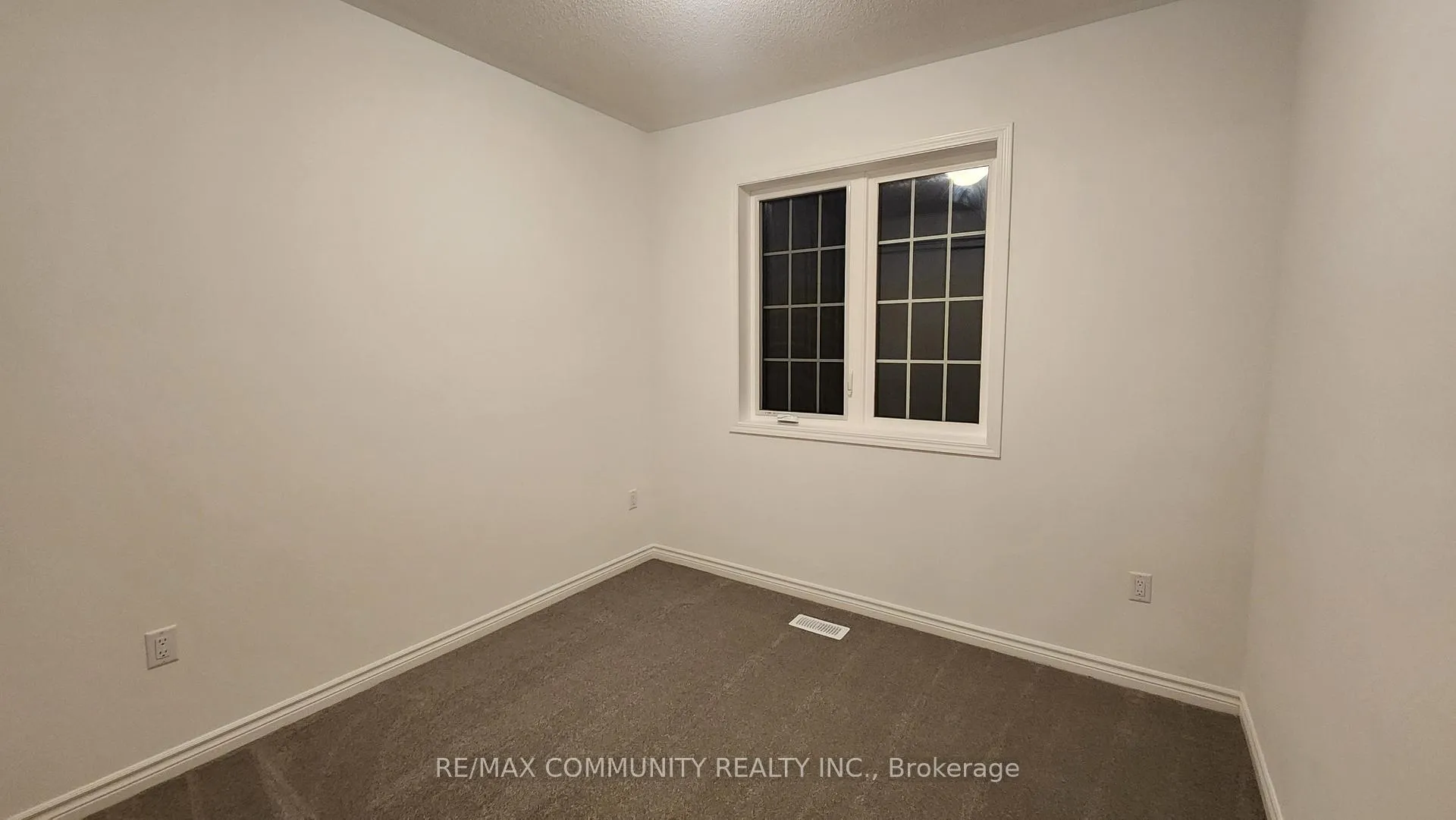Photo 15 of 1766 Mineral Spgs Way, Pickering, Rural Pickering — HOMEH