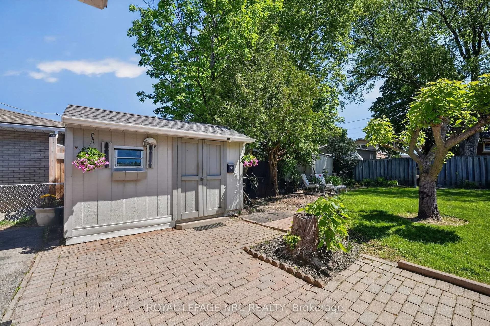 Photo 29 of 4103 Barry Drive, Lincoln, Beamsville — HOMEH
