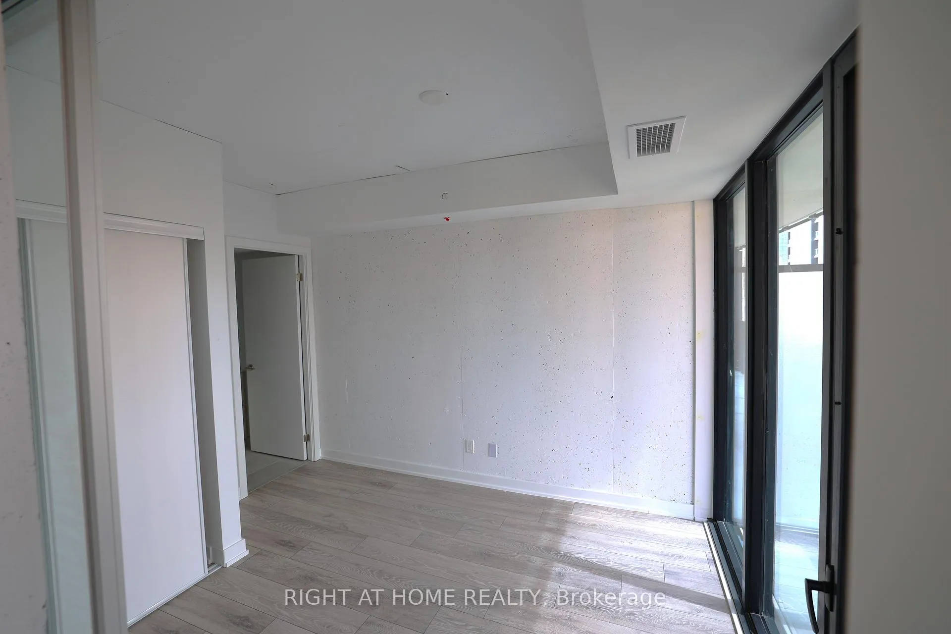 Photo 12 of Unit 804, 47 Mutual Street, Toronto, Church-Yonge Corridor — HOMEH