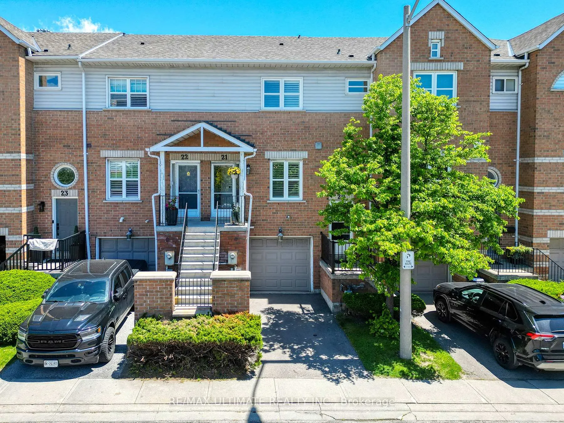 Photo 1 of Unit 21, 630 Evans Avenue, Etobicoke, Alderwood — HOMEH