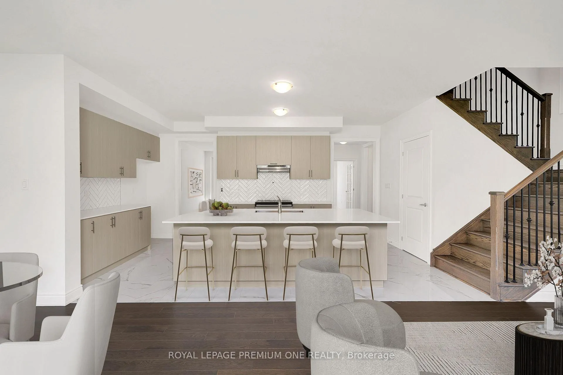 Photo 7 of 32 James Walker Avenue, Caledon, Caledon East — HOMEH