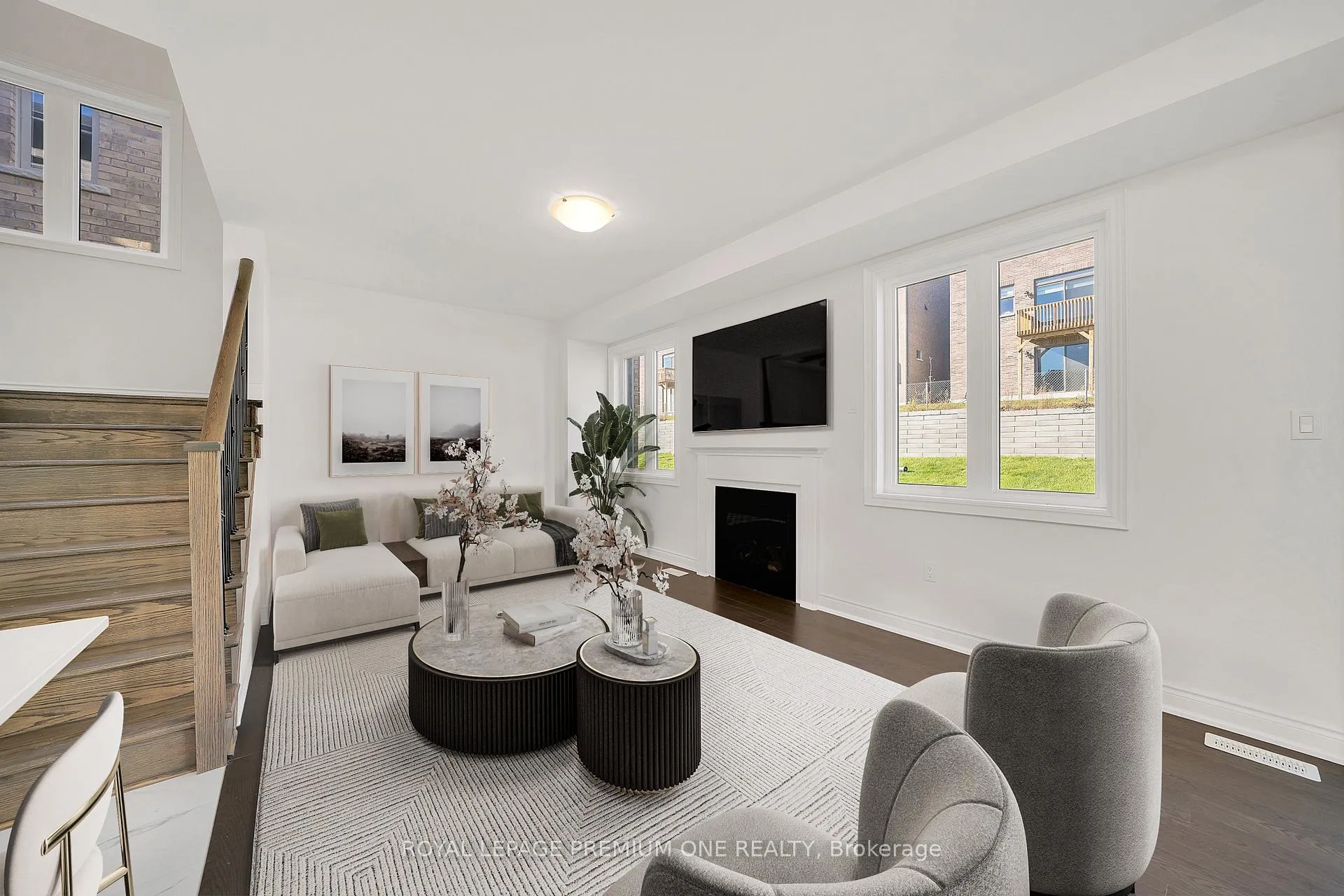 Photo 9 of 32 James Walker Avenue, Caledon, Caledon East — HOMEH