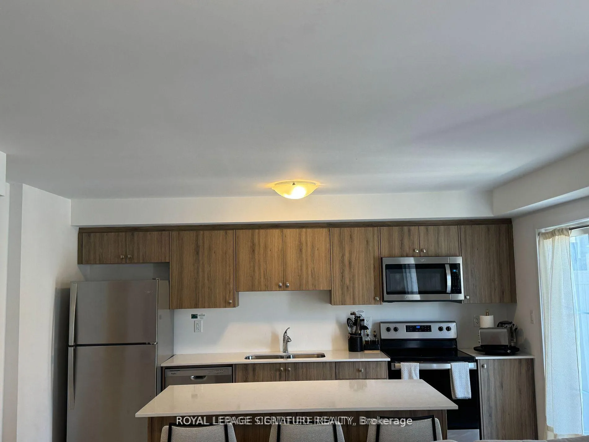 Photo 4 of 36 Silo Mews, Barrie, Rural Barrie Southeast — HOMEH