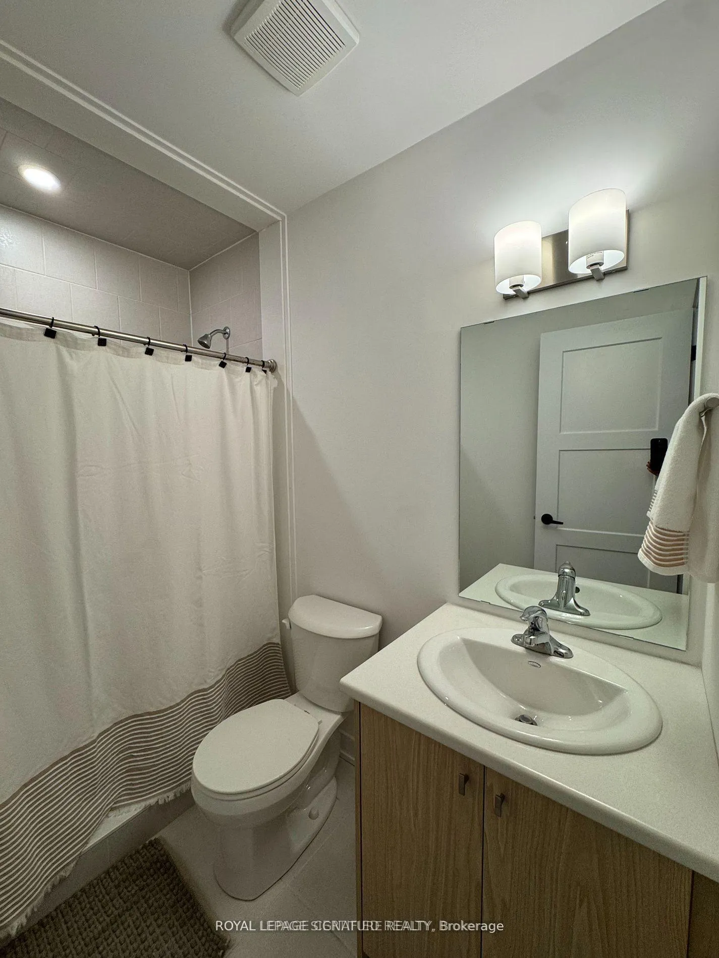 Photo 11 of 36 Silo Mews, Barrie, Rural Barrie Southeast — HOMEH