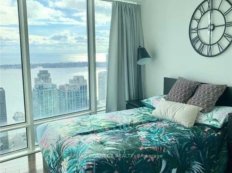 Photo 11 of Unit 5309, 8 The Esplanade, Toronto, Waterfront Communities — HOMEH