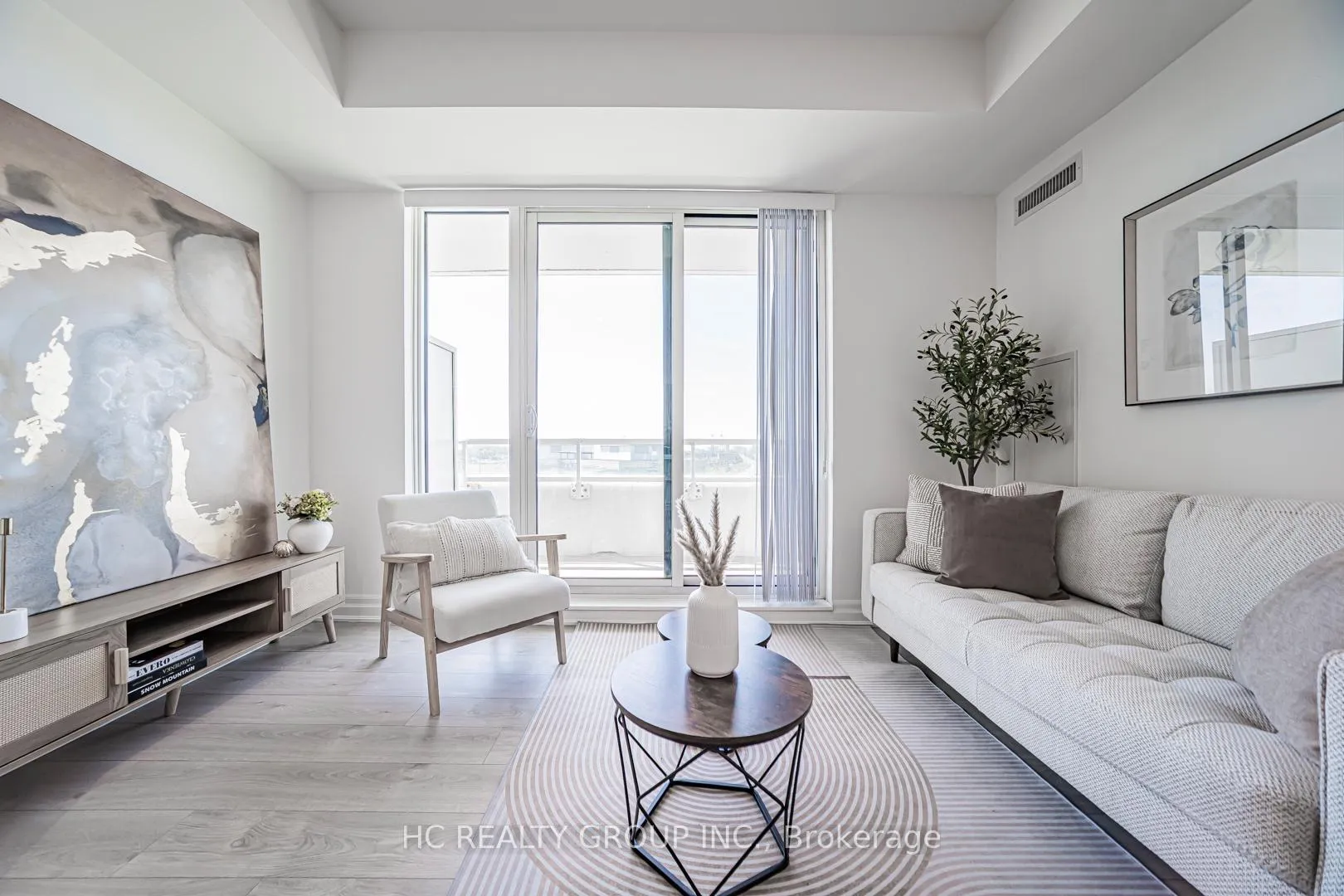 Front of Unit 1213A, 10 Rouge Valley Drive W