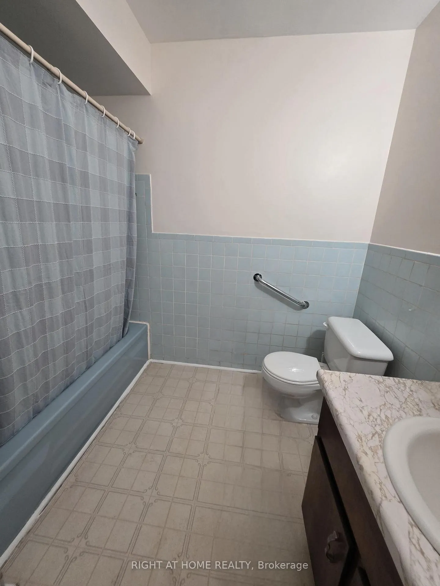 Photo 34 of 3556 Monica Drive, Mississauga, Malton — HOMEH