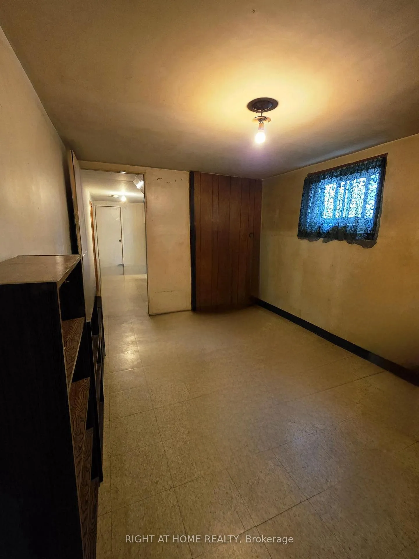 Photo 38 of 3556 Monica Drive, Mississauga, Malton — HOMEH