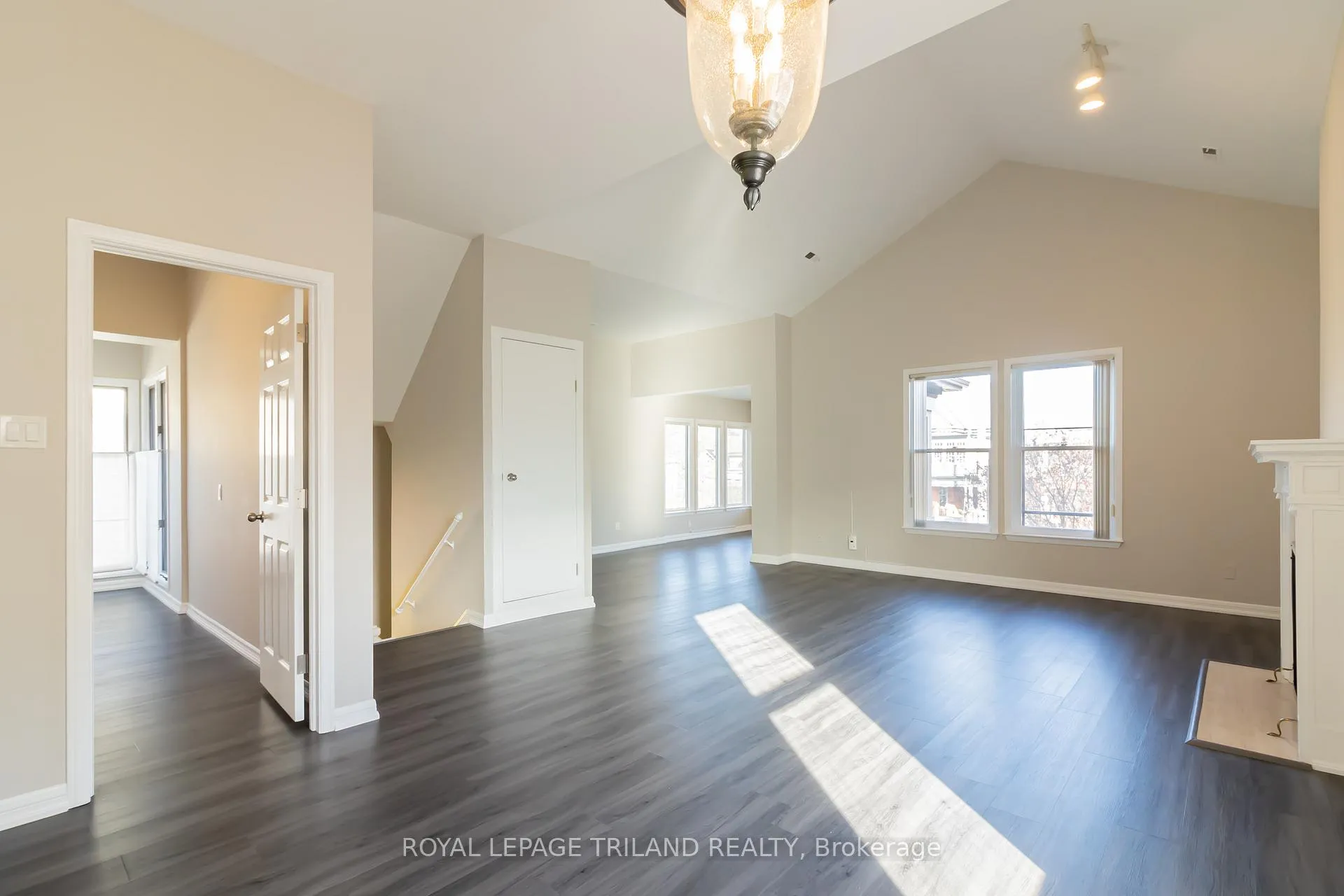 Photo 1 of Unit Upper, 613 Wellington Street, London, East F — HOMEH