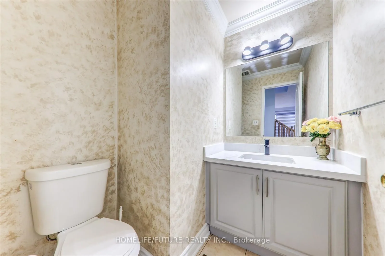 Photo 10 of 69 Heatherdale Drive, Brampton, Fletcher's Meadow — HOMEH
