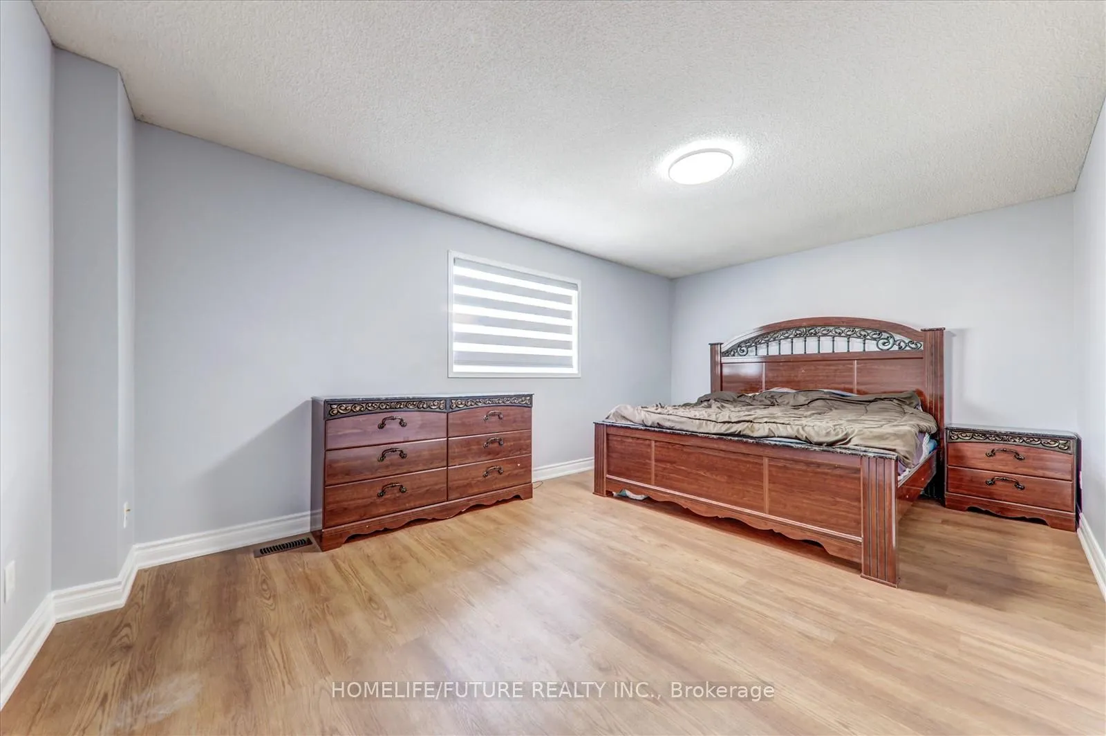 Photo 19 of 69 Heatherdale Drive, Brampton, Fletcher's Meadow — HOMEH