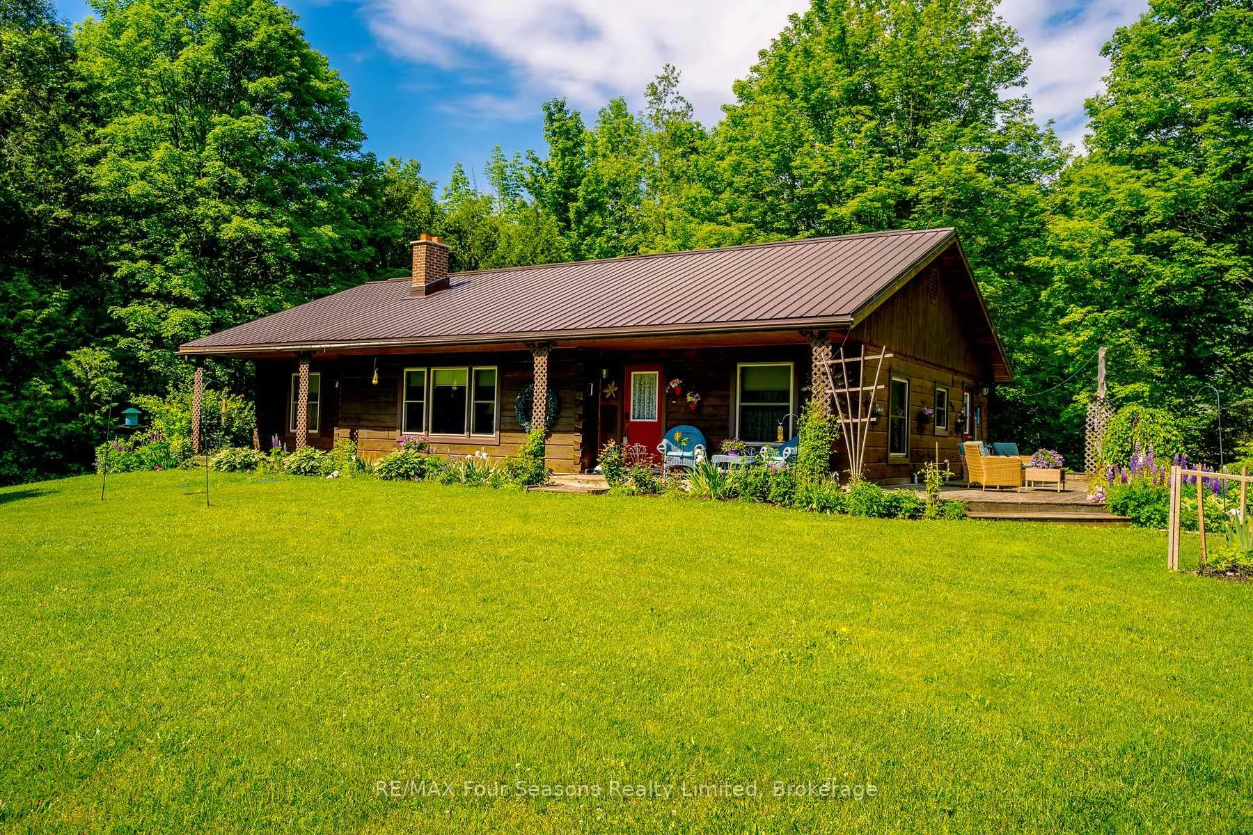 Photo 8 of 600072 50 Side Road S, Chatsworth — HOMEH