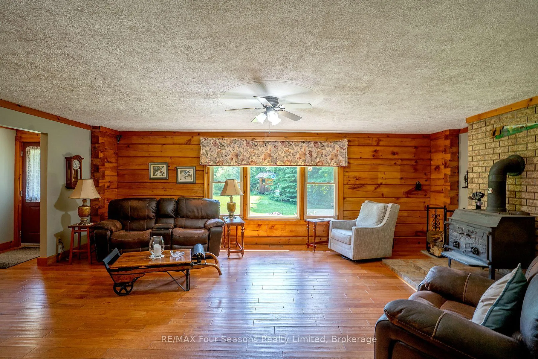 Photo 54 of 600072 50 Side Road S, Chatsworth — HOMEH