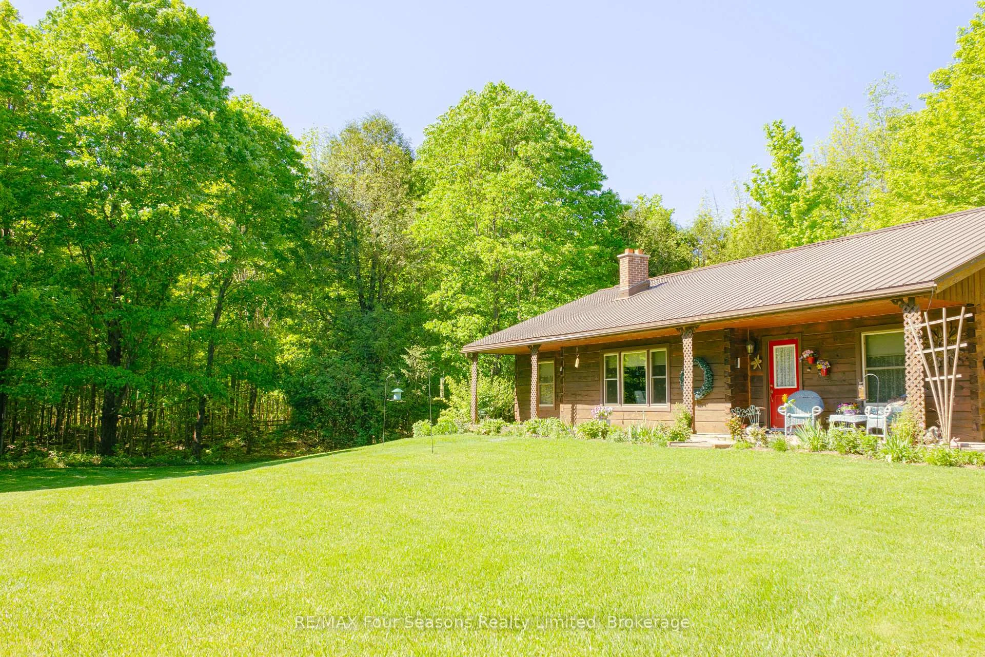 Photo 3 of 600072 50 Side Road S, Chatsworth — HOMEH