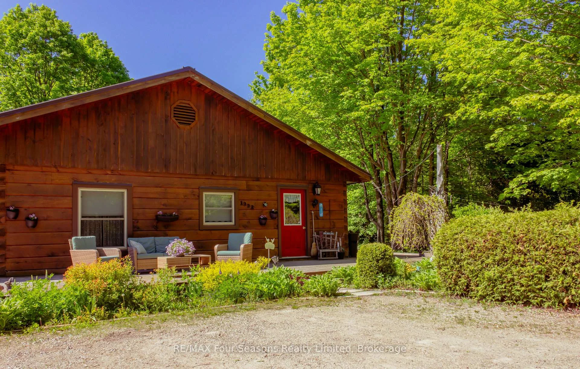 Photo 5 of 600072 50 Side Road S, Chatsworth — HOMEH