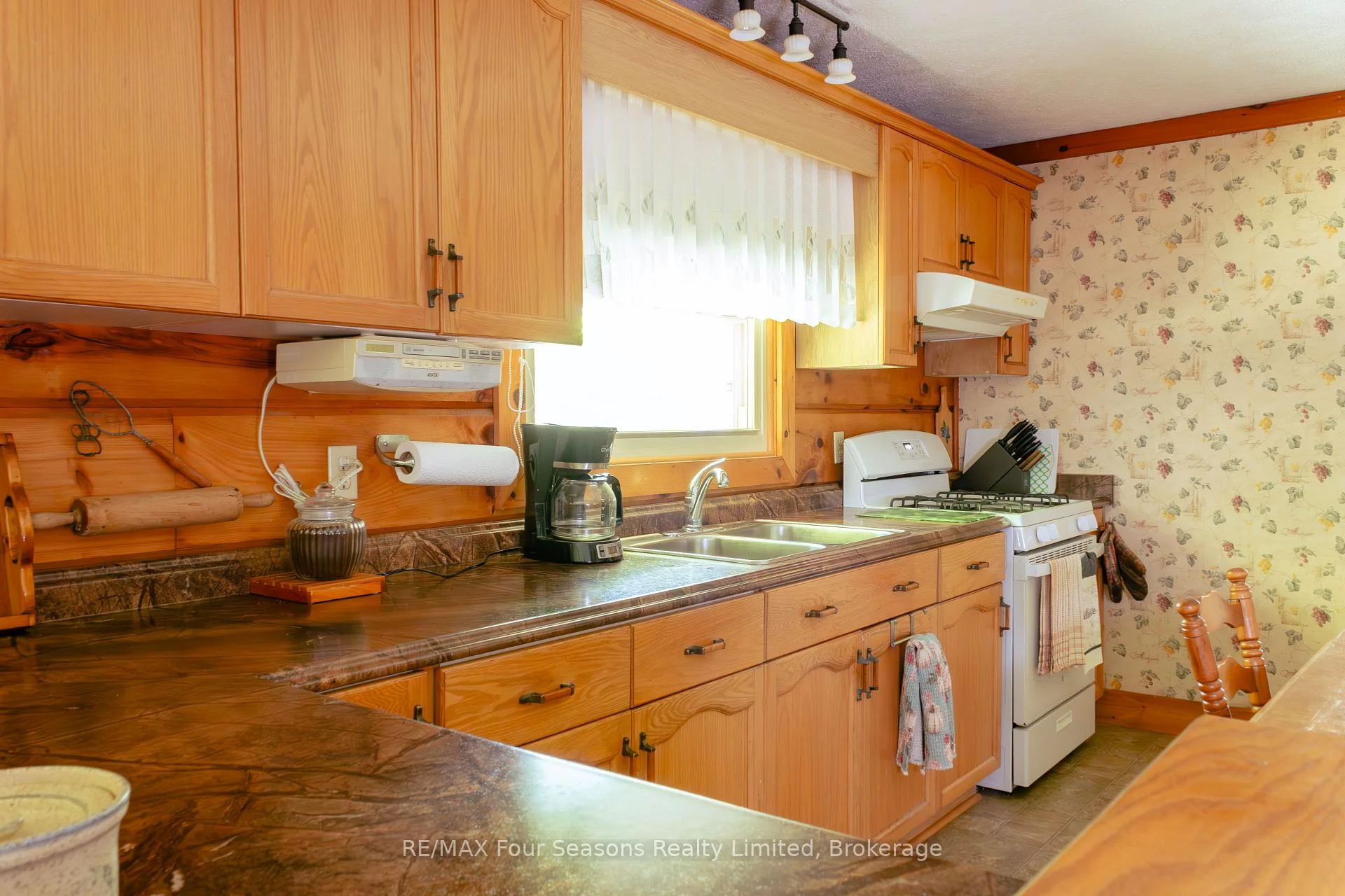 Photo 21 of 600072 50 Side Road S, Chatsworth — HOMEH
